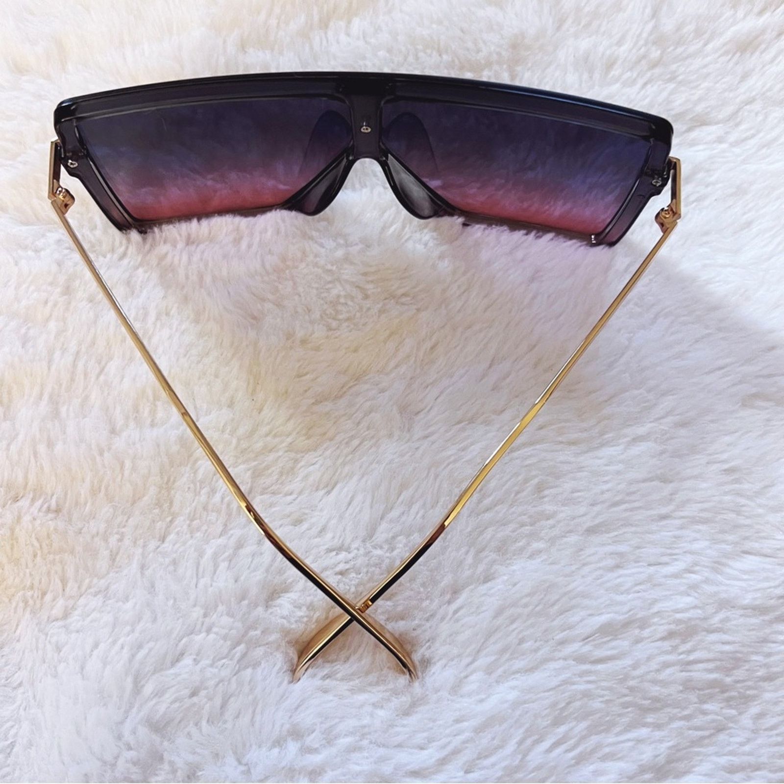Other Ariel Blue & Pink Rectangle Full Frame Sunglasses Size ONE SIZE - 12 Thumbnail