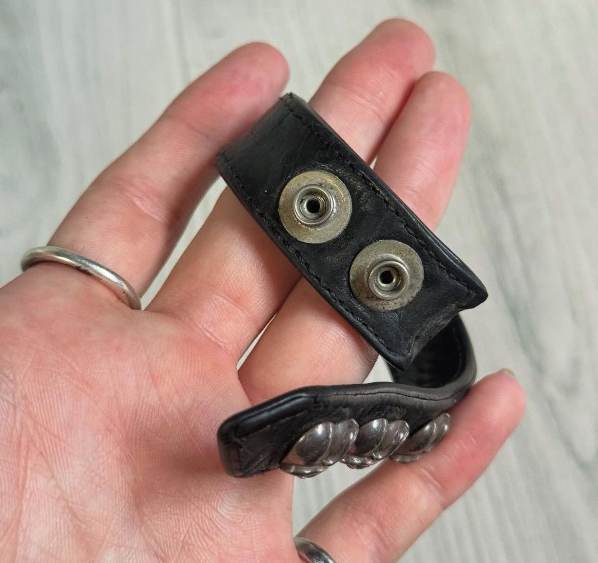 Chrome Hearts 3 Heart Buttons 2 Snap Leather Bracelet