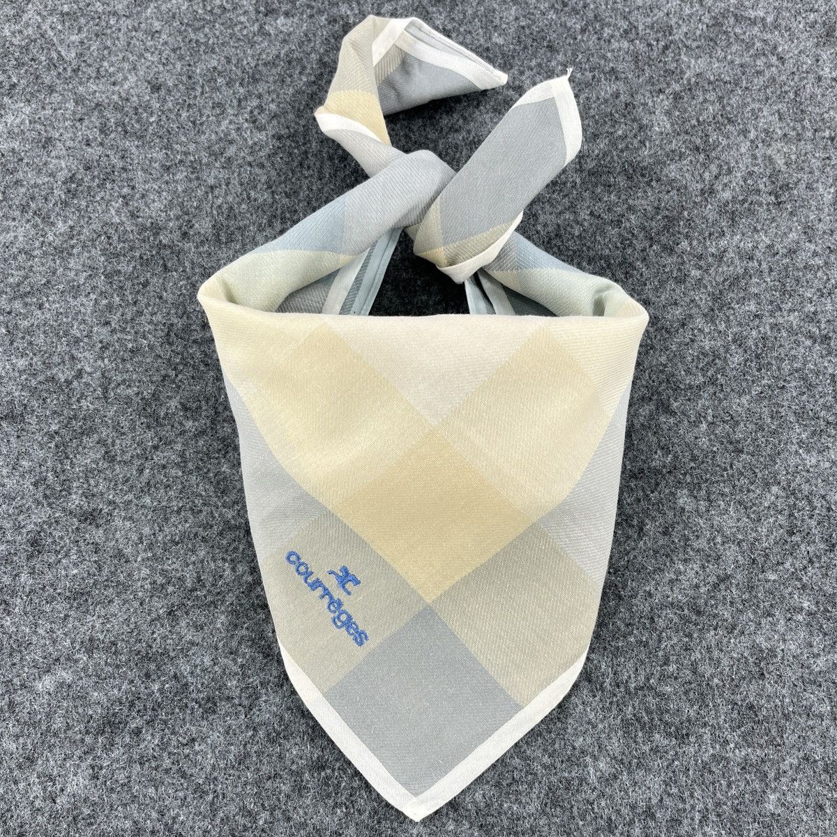 Courreges × Vintage Courreges Handkerchief / Bandana / Neckerchief B129 Size ONE SIZE - 2 Thumbnail