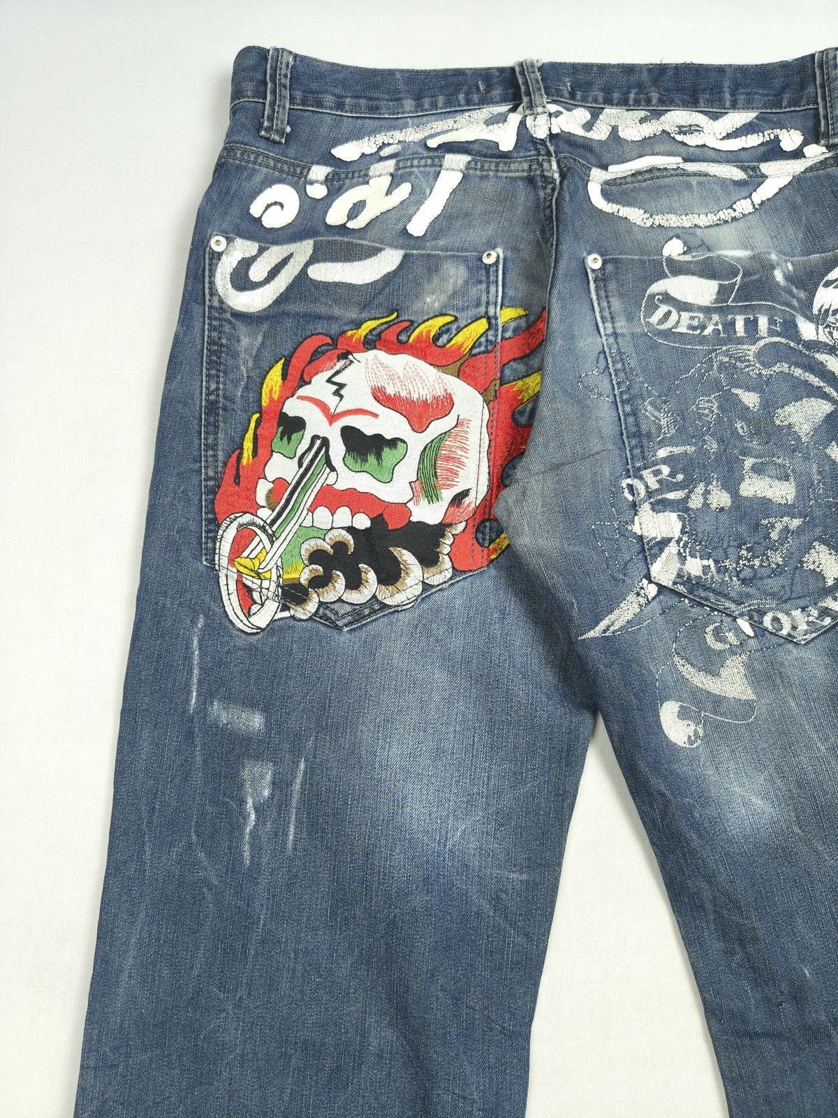 Ed Hardy Ed Hardy Skull Graphic Spellout distressed Y2K Jeans(064) Size US 34 / EU 50 - 4 Thumbnail