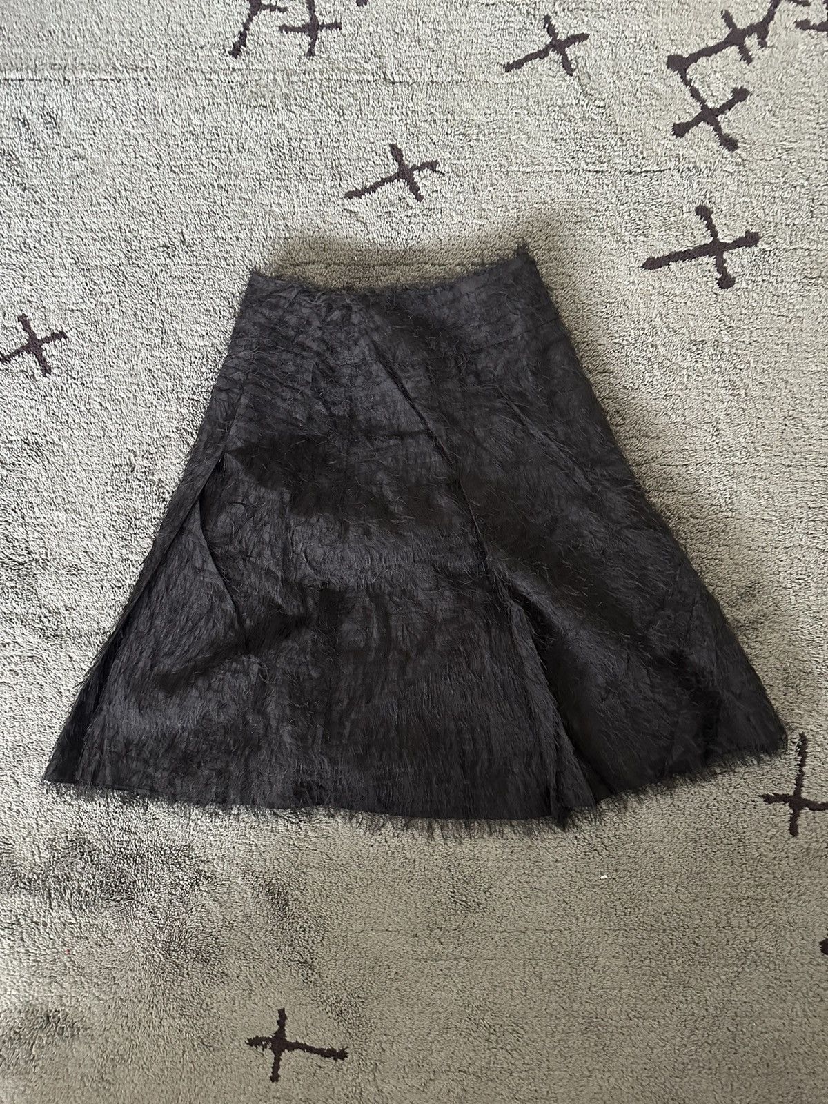 Fendi Archive Fendi Spring 1997 Black Feather Skirt Size 28" / US 6 / IT 42 - 1 Thumbnail