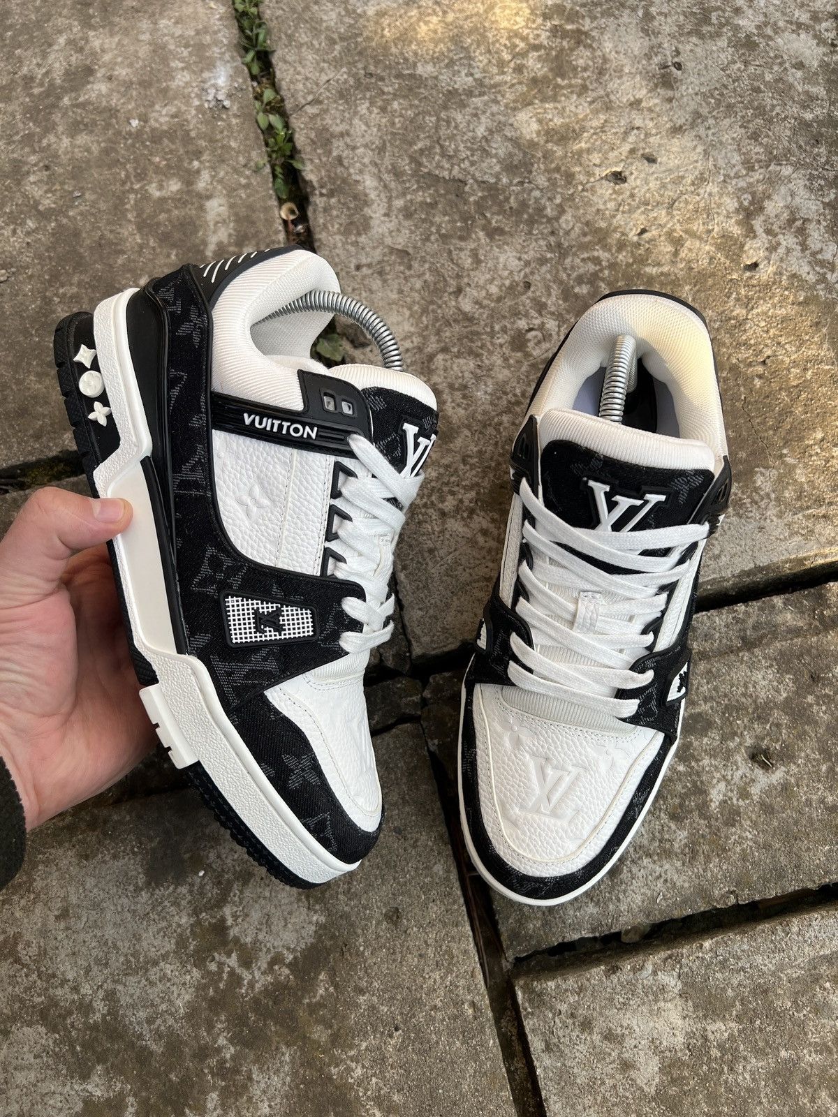 Louis Vuitton Louis Vuitton Trainer Sneakers Size US 6 / IT 36 - 2 Thumbnail