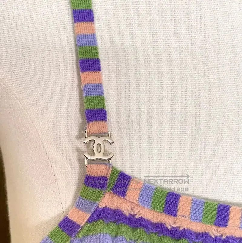 Chanel Chanel Lavender Cashmere Sleeveless Cropped Top . Size S / US 4 / IT 40 - 5 Thumbnail