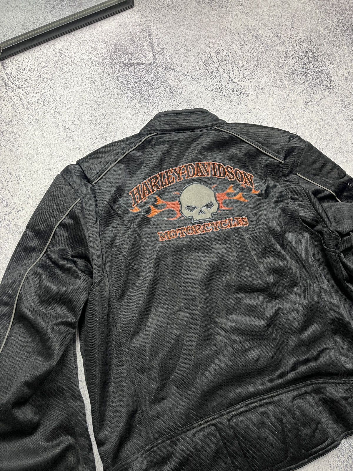 Harley Davidson Flames Harley Davidson Biker Motorcycle Jacket Big Logo Rare Size US L / EU 52-54 / 3 - 15 Thumbnail