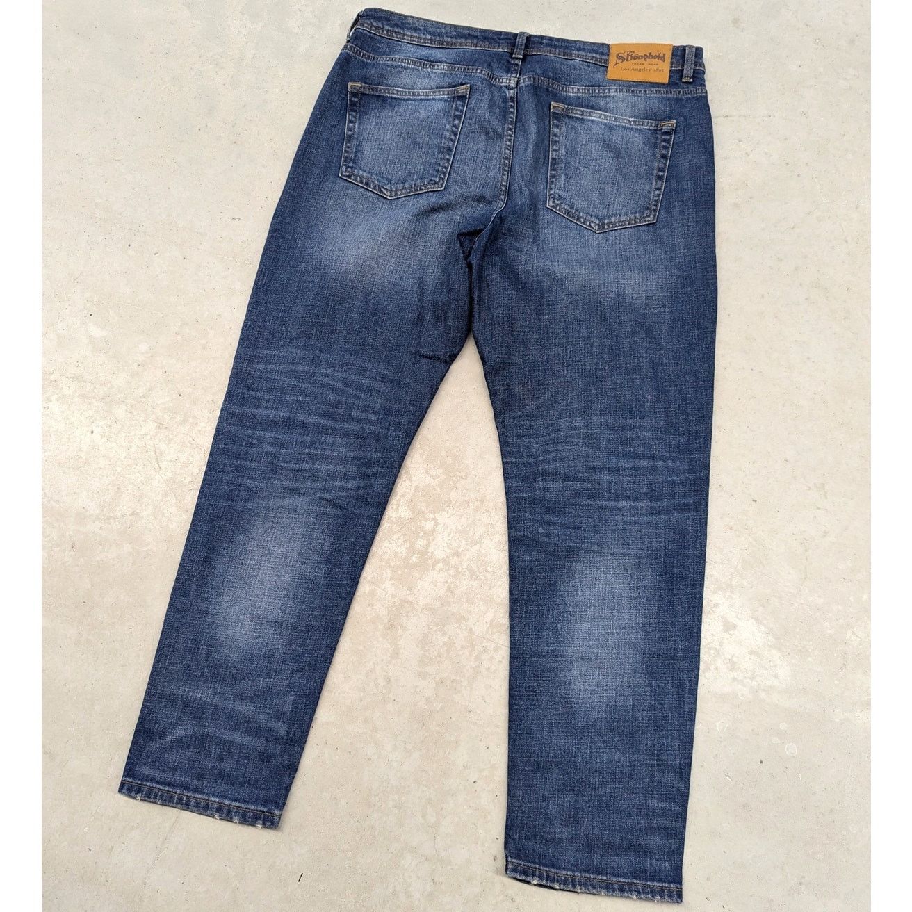 Levi's × The Stronghold The Stronghold LA Selvedge washed blue denim jeans Size US 38 / EU 54 - 1 Thumbnail