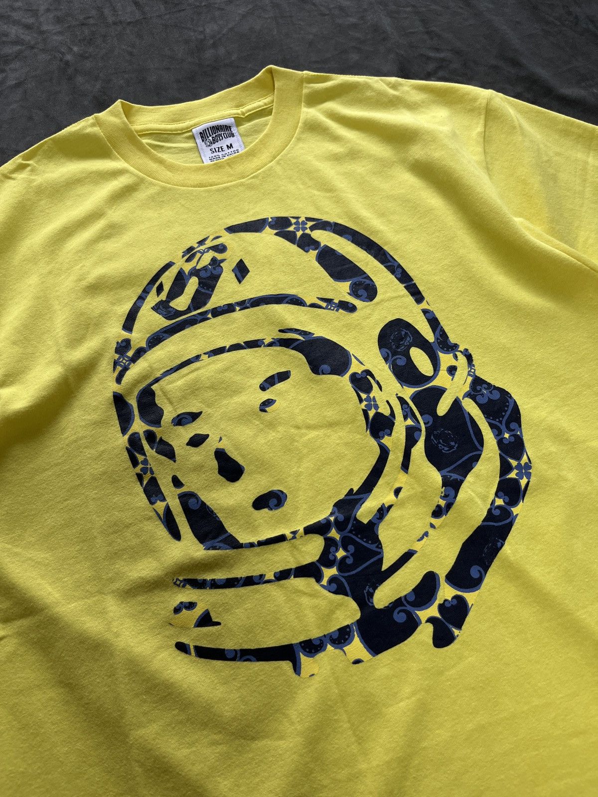 Billionaire Boys Club Rare Billionaire Boys Club BBC Helmet Logo Yellow T-Shirt M Size US M / EU 48-50 / 2 - 2 Thumbnail