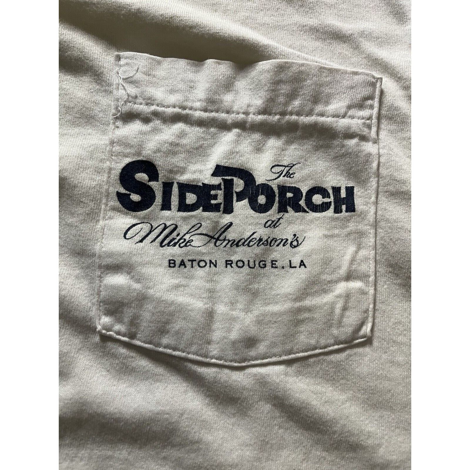 Fruit Of The Loom Vintage Side Porch Baton Rouge T-Shirt – Made in USA Size US XL / EU 56 / 4 - 3 Thumbnail