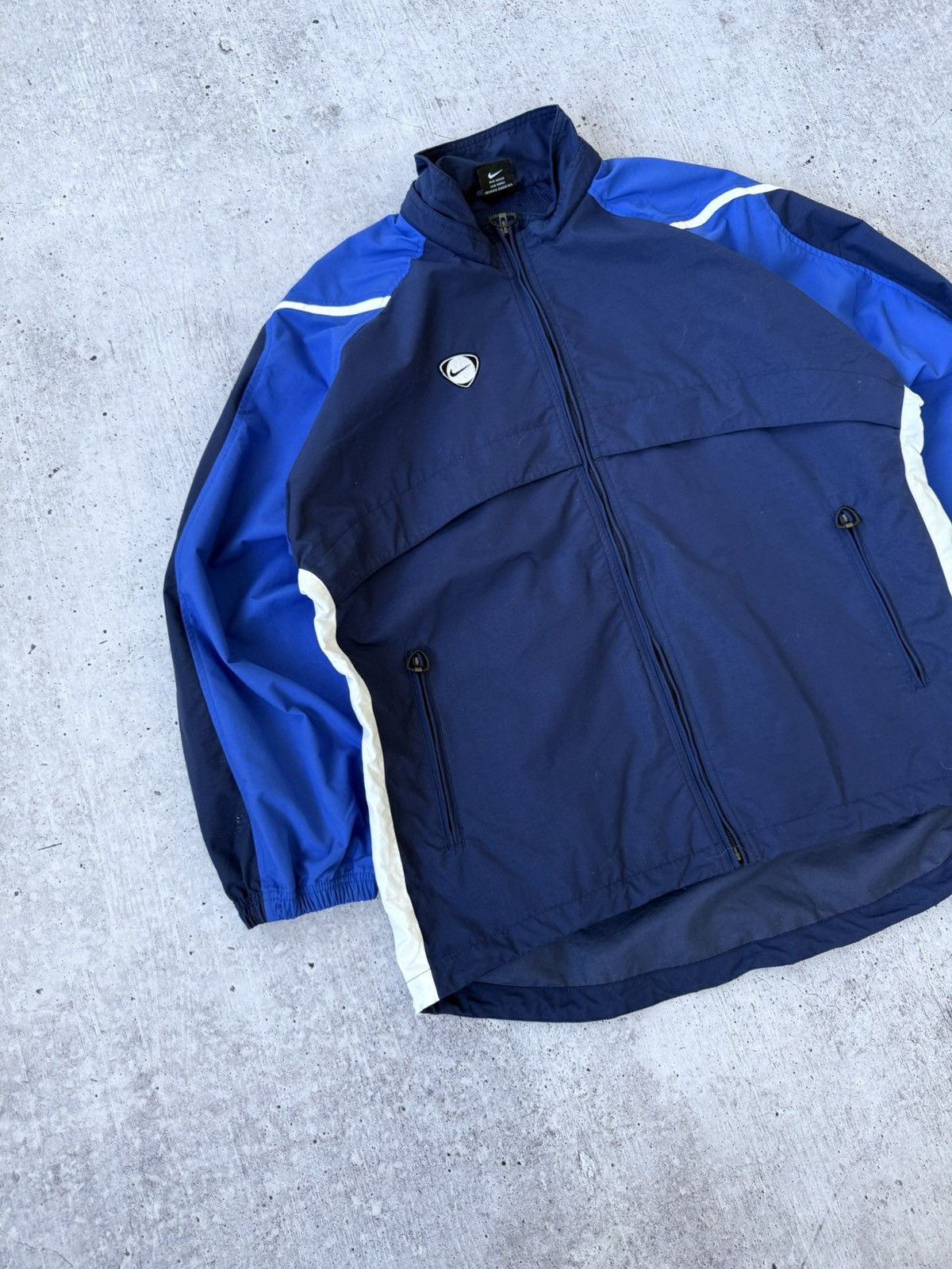 Vintage Nike Team Vintage Y2K Swoosh Logo Blue Jacket Size US M / EU 48-50 / 2 - 5 Thumbnail