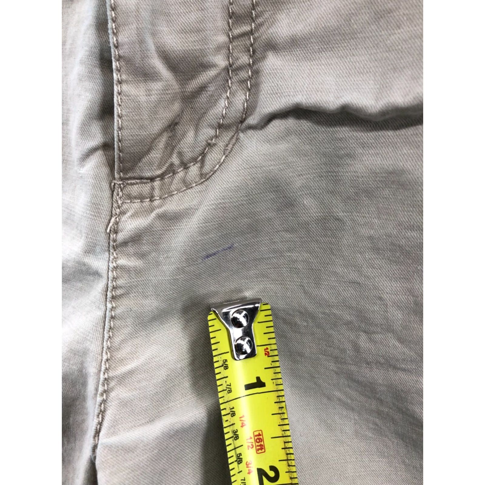 Vintage Lizwear Chino Shorts Womens Size 10 Mid Rise Medium Beige Casual 5-Pocket Denim Size 32" / US 10 / IT 46 - 6 Thumbnail