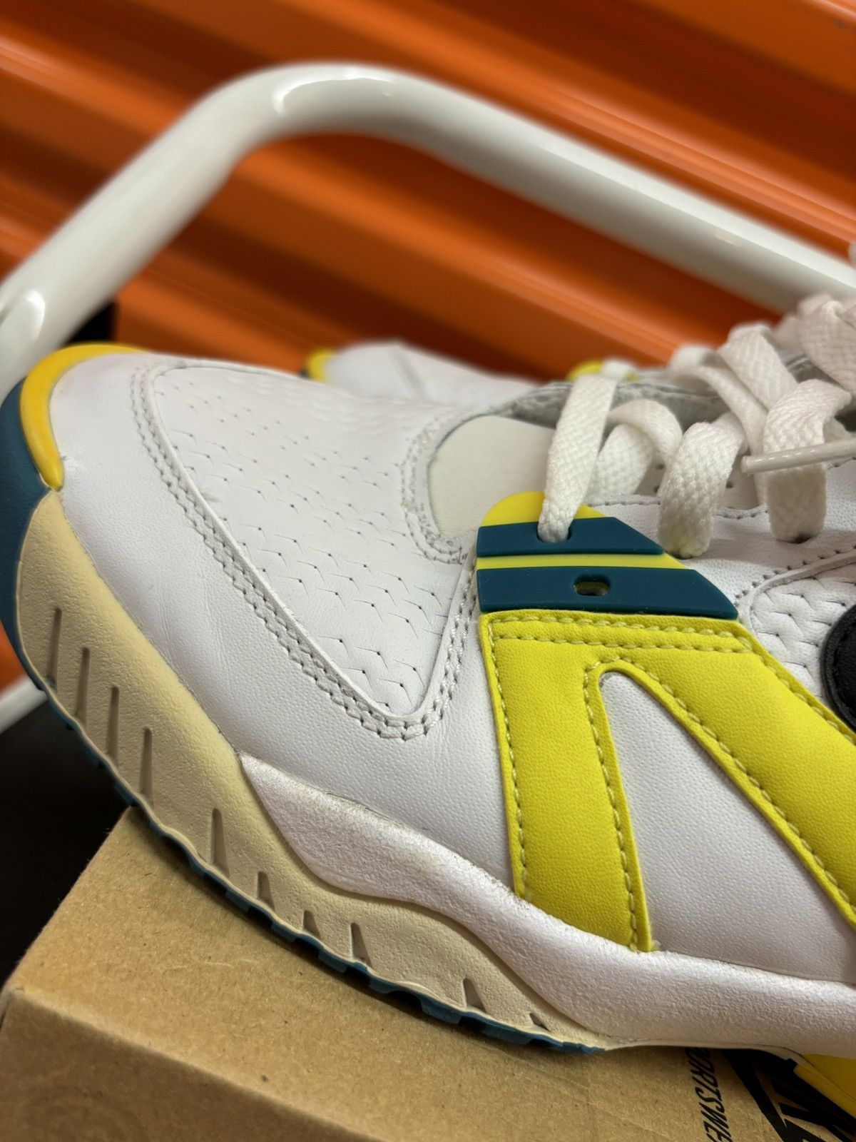 Nike ***FINAL DROP***RARE 2006 NIKE AGASSI AIR TECH CHALLENGE 11 Size US 11 / EU 44 - 10 Thumbnail