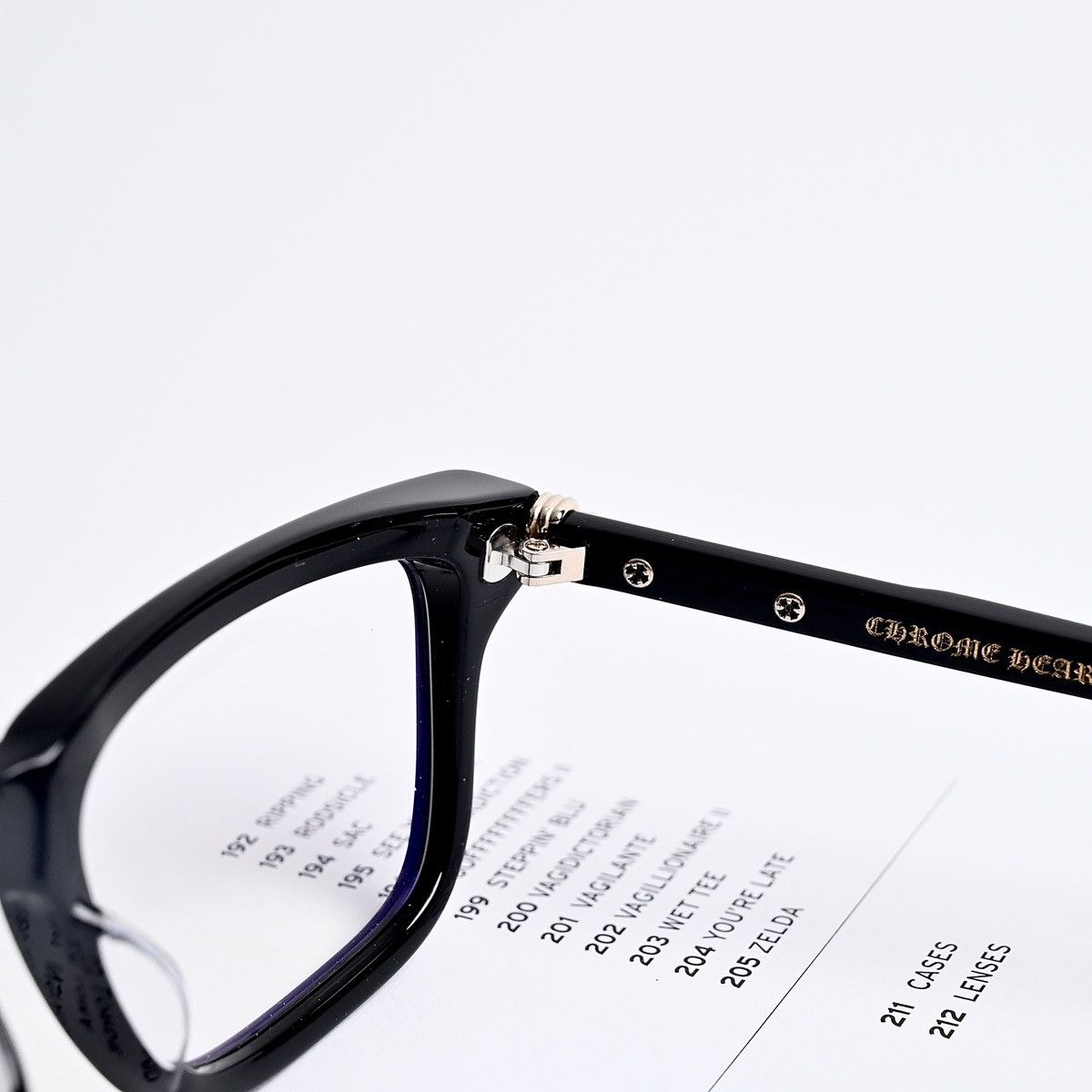 CHROME HEARTS LITTLE DINGER GLASSES