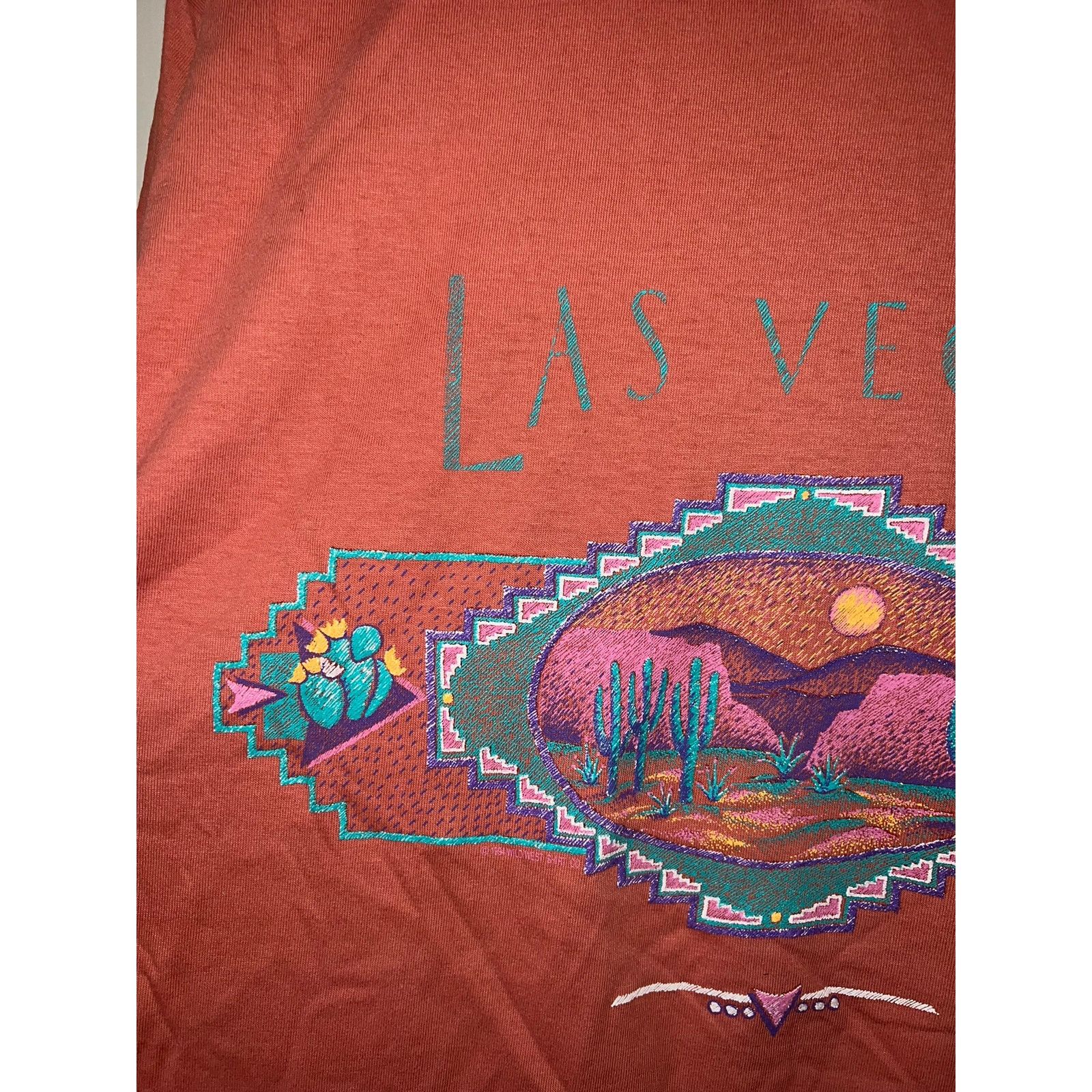 Jerzees Vintage Las Vegas Desert Shirt Pink Graphic VTG 1990s 90s L Size US L / EU 52-54 / 3 - 2 Thumbnail