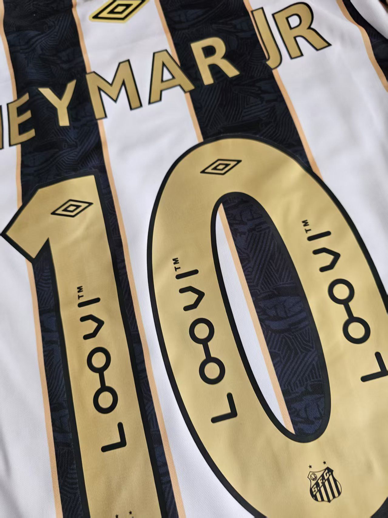 Other 2025 Santos FC #10 Neymar Jersey Size US M / EU 48-50 / 2 - 4 Thumbnail