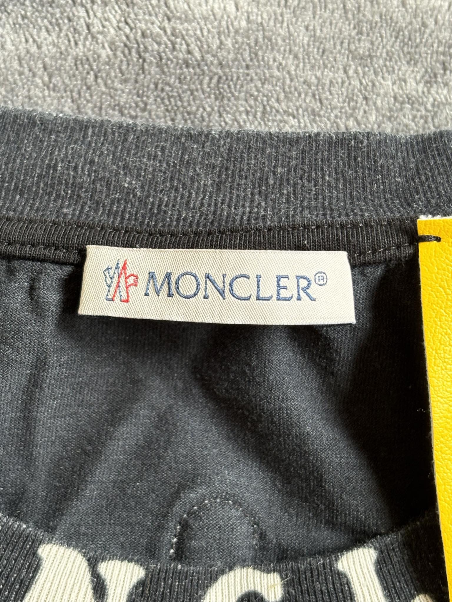Moncler Moncler n°0 9 Richard Quinn T-shirt Tee Size US M / EU 48-50 / 2 - 8 Thumbnail