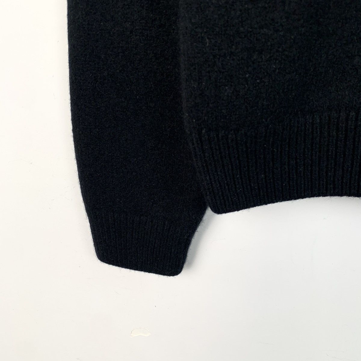 Celine Celine Black Triomphe Logo Wool Knit Sweater K26WX Size XS / US 0-2 / IT 36-38 - 4 Thumbnail