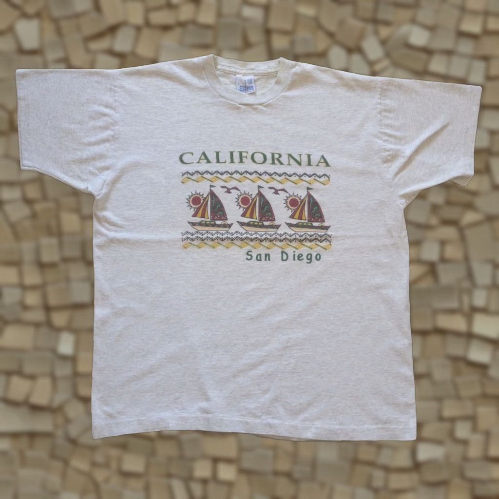 Salem Sportswear VINTAGE SAN DIEGO CALIFORNIA 90s GRAPHIC SALEM USA MADE SAILING COTTON T SHIRT XL Mens Gray Crew Neck Short Sleeve T-Shirt Size US XL / EU 56 / 4 - 1 Thumbnail