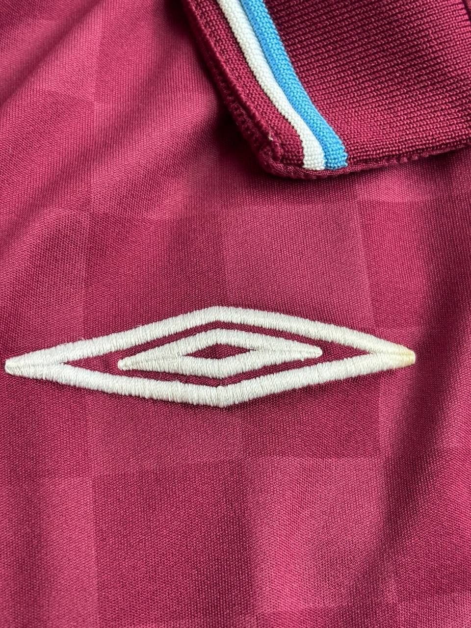 Umbro Vintage West Ham United 2009 Umbro Jersey - Tomkins #30 Size US L / EU 52-54 / 3 - 11 Thumbnail