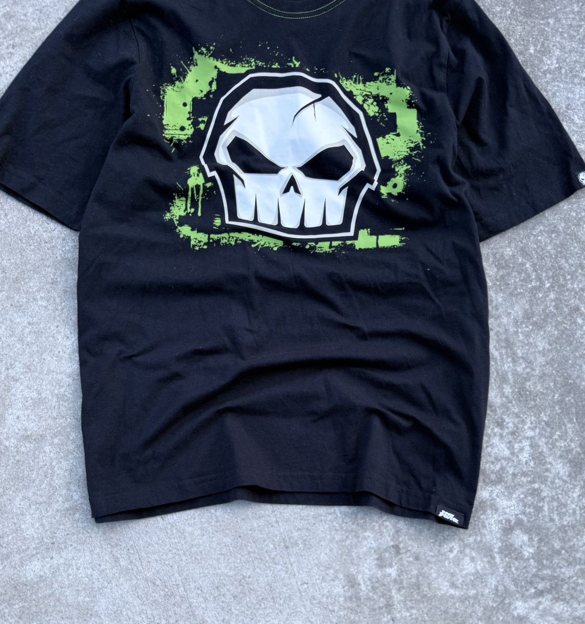 No Fear Vintage No Fear Y2K avantgarde streetwear rare t-shirt Size US L / EU 52-54 / 3 - 4 Thumbnail