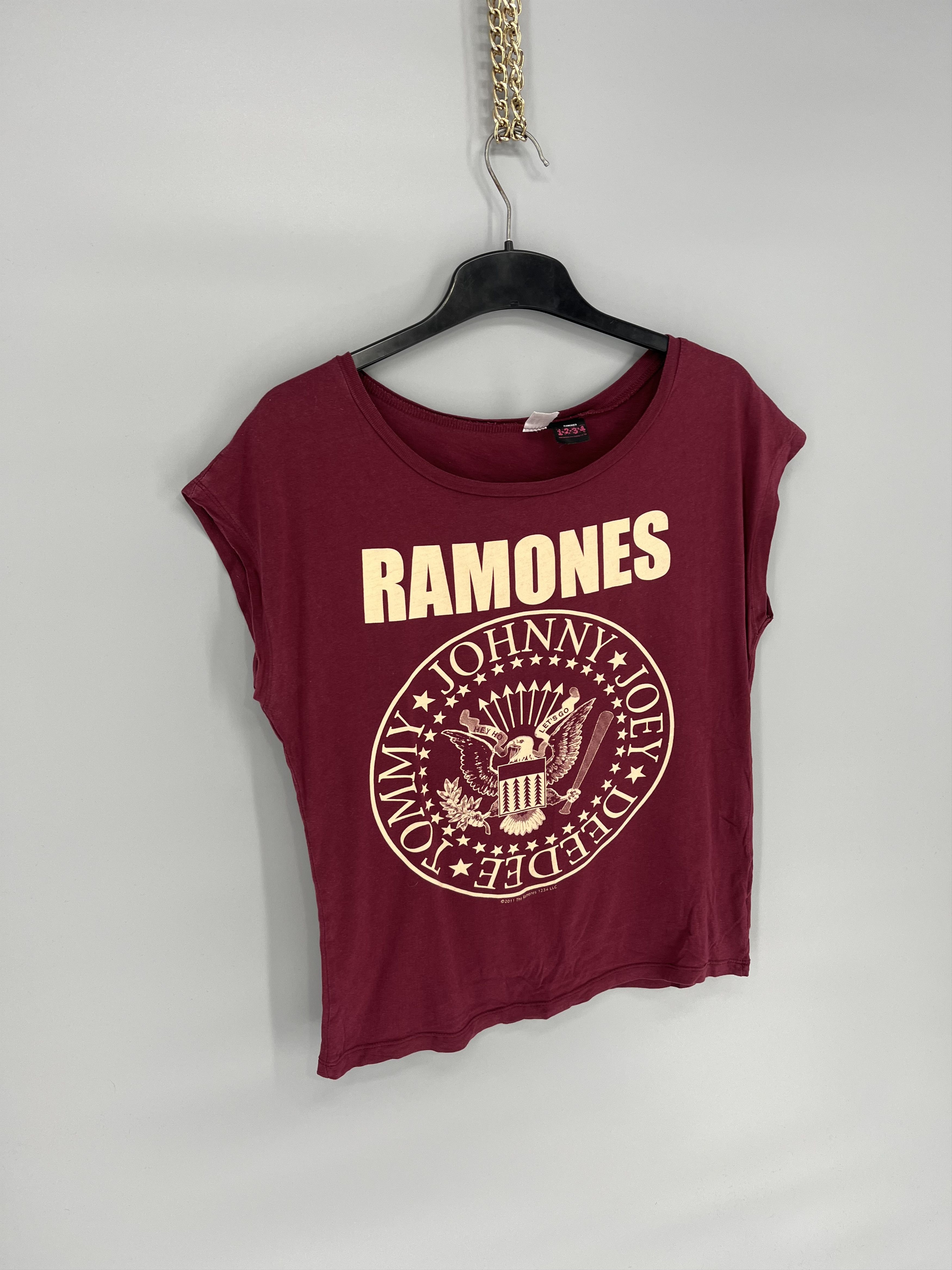 Band Tees Ramones x H&M Thrashed Band tee Size L / US 10 / IT 46 - 3 Thumbnail