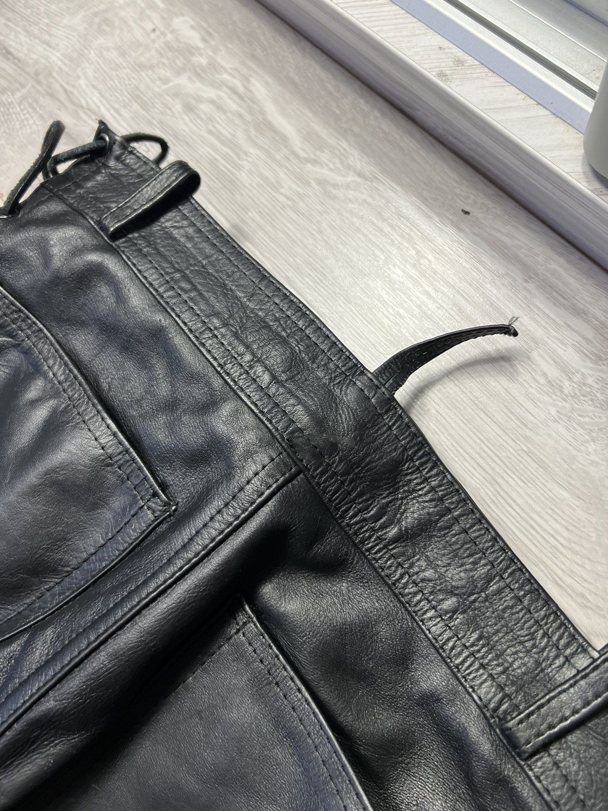 Genuine Leather Vintage Western Biker Leather Cowboy Bondage Pants Size M Size US 32 / EU 48 - 16 Thumbnail