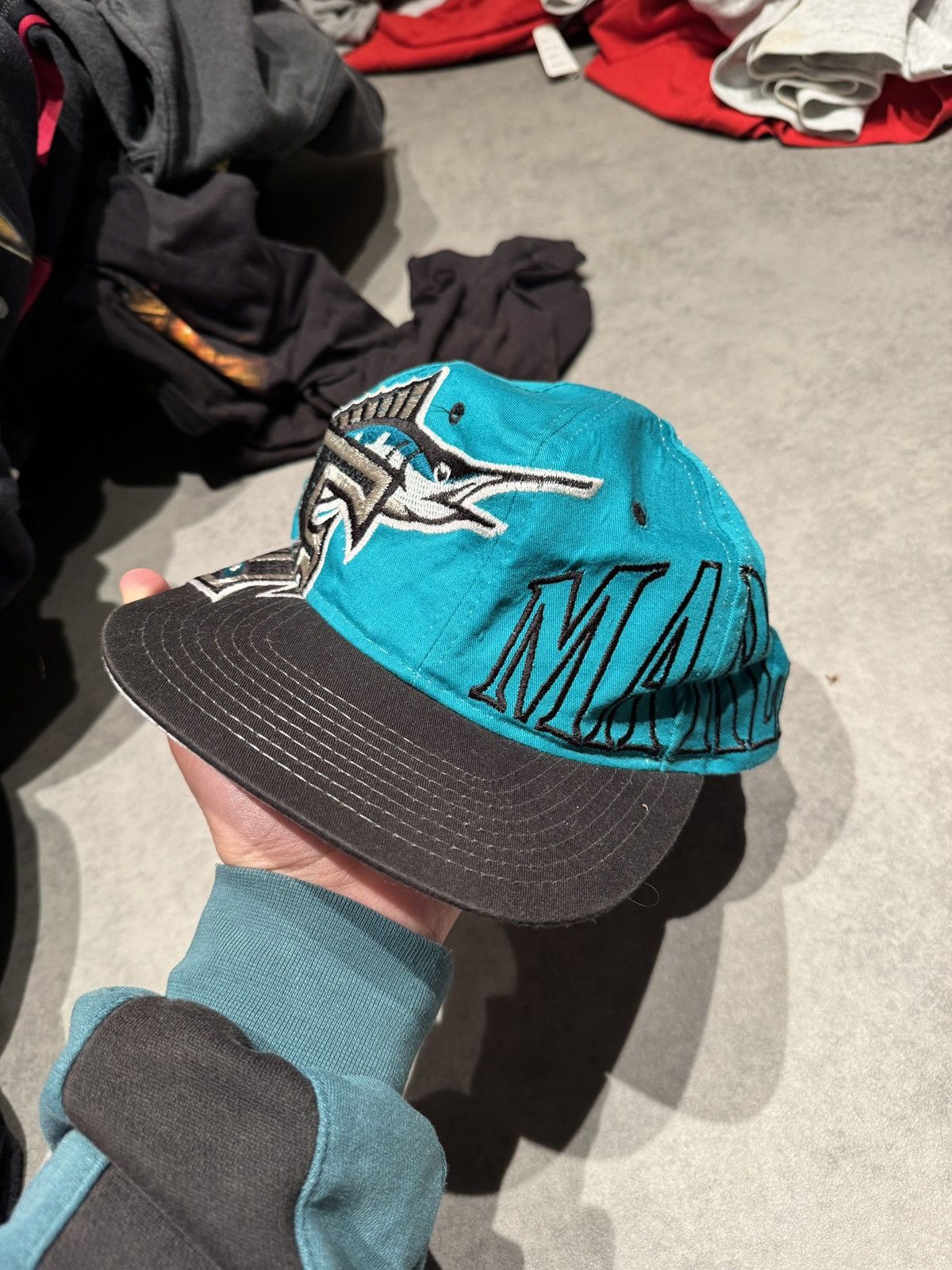 Starter Rare 90s Florida Marlins Big Logo Snapback Starter Vintage Size ONE SIZE - 1 Thumbnail