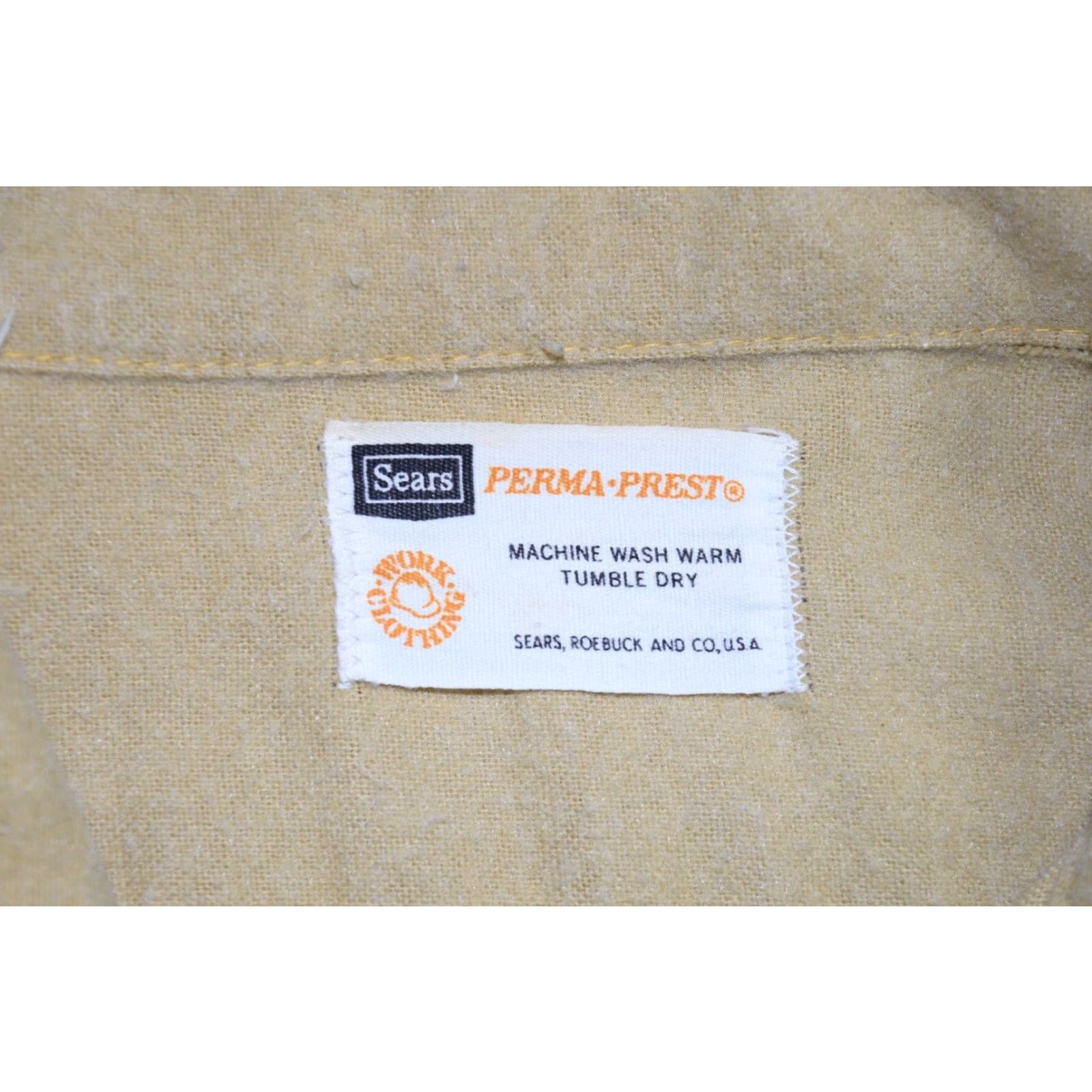 Sears VINTAGE Sears Perma Prest Tan Flannel Chamois Work Shirt Adult Large TAN 1960s Mens Button-Front Vintage Workwear Size US L / EU 52-54 / 3 - 2 Thumbnail