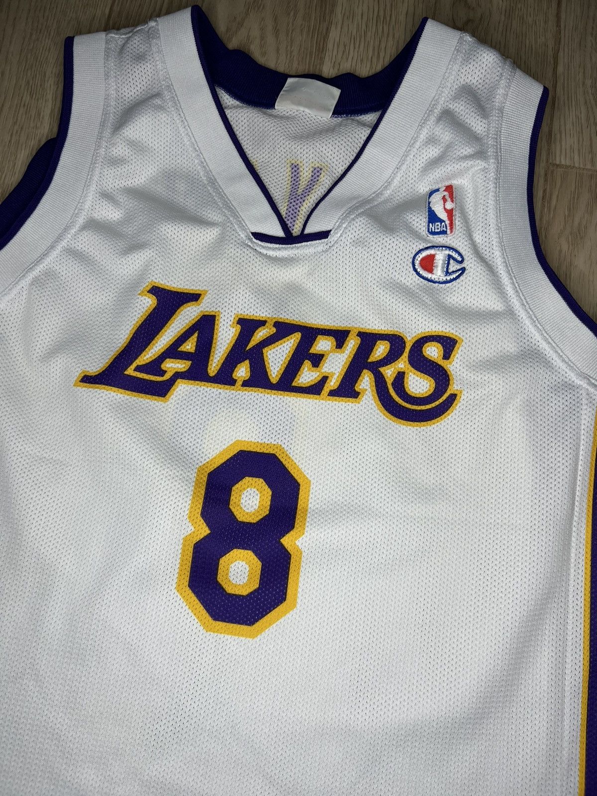 Champion × NBA Vintage Champion NBA Lakers #8 Jersey Tee Shirt Size US S / EU 44-46 / 1 - 4 Thumbnail