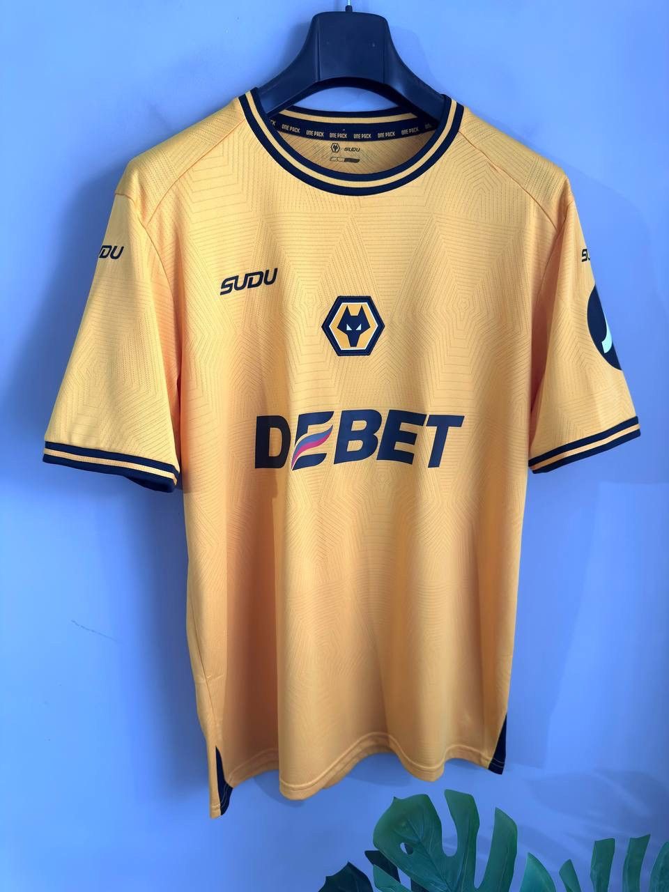 Other Sudu Wolverhampton Wanderers 2024/25 Home Soccer Jersey, L Size US L / EU 52-54 / 3 - 2 Thumbnail