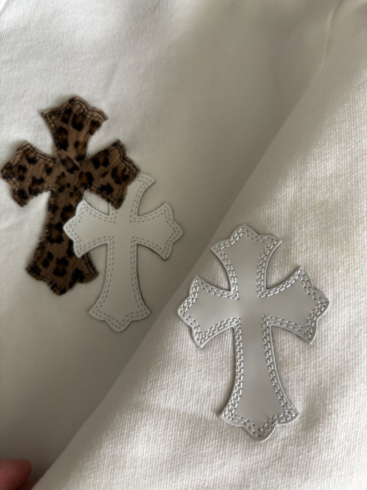 Chrome Hearts Chrome Hearts Leopard And White Patch Crewneck Size US S / EU 44-46 / 1 - 14 Thumbnail