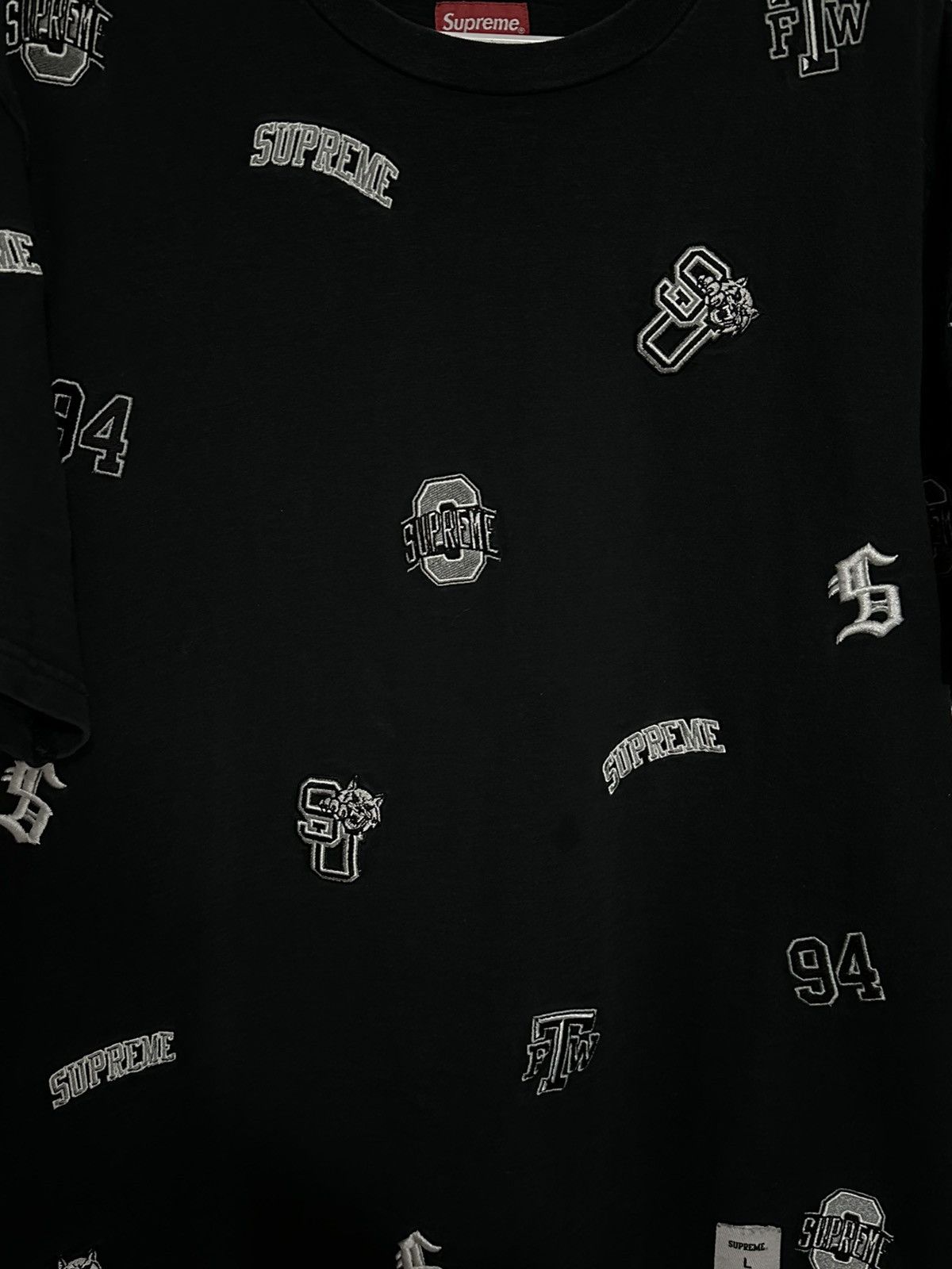 Supreme Supreme University S/S Top Tee Size US L / EU 52-54 / 3 - 2 Thumbnail