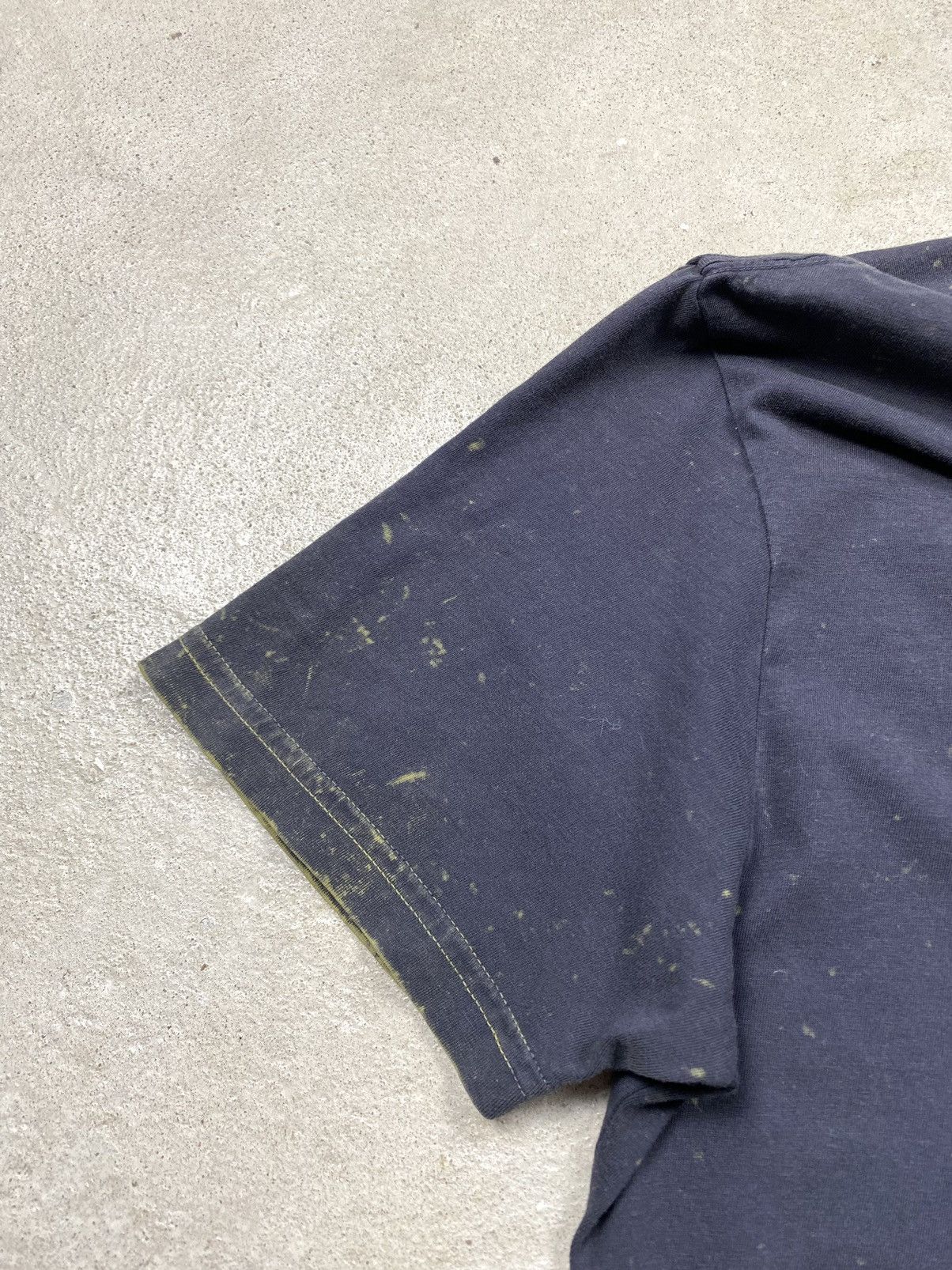 Guess Vintage Guess Scull Chain T Shirt Stonewash Y2K Hype Size US M / EU 48-50 / 2 - 9 Thumbnail