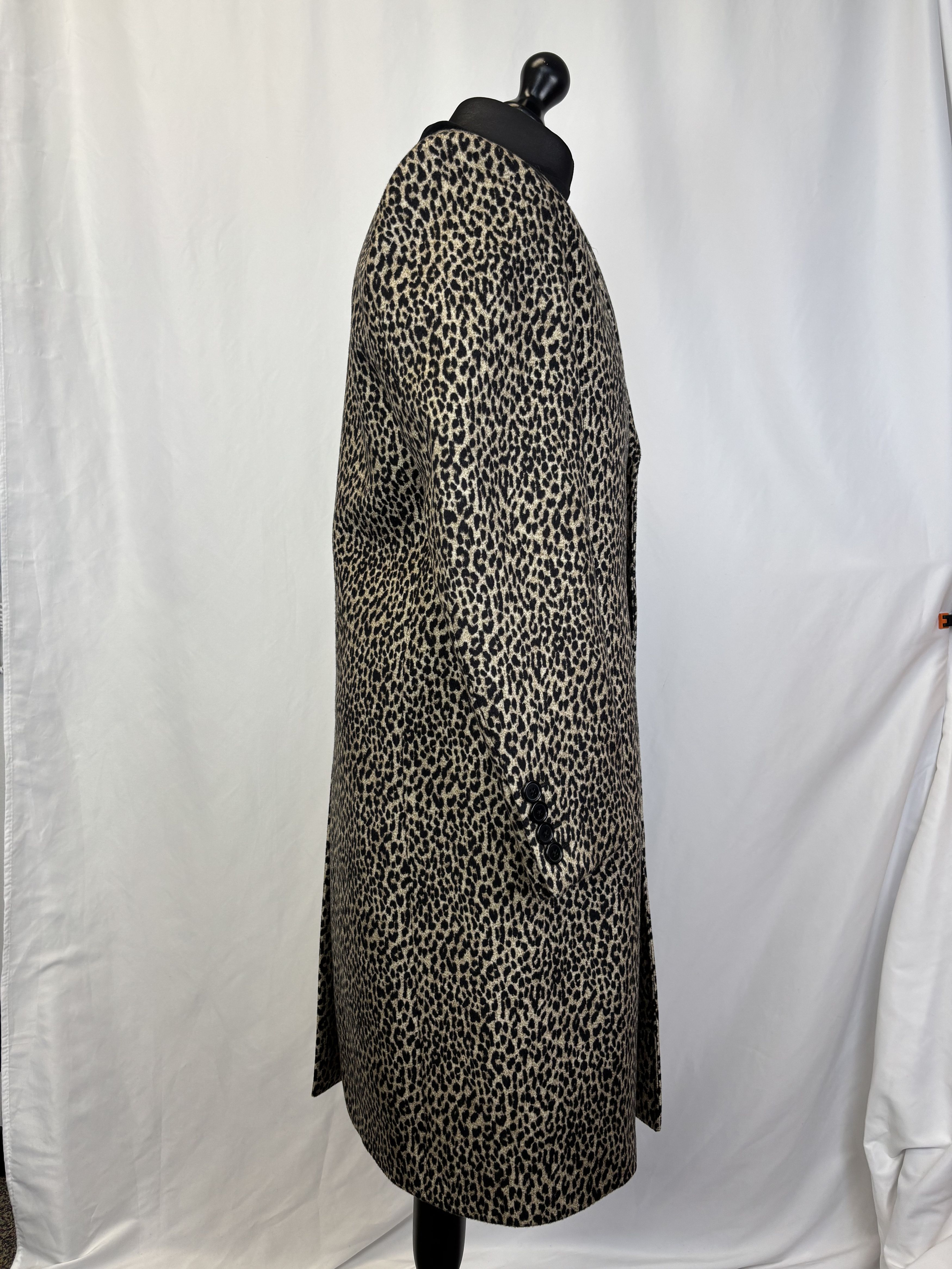 Saint Laurent Paris Saint Laurent Leopard Overcoat Size US L / EU 52-54 / 3 - 2 Thumbnail
