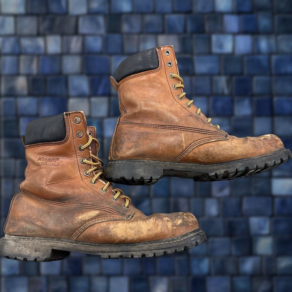 Vintage VINTAGE Knapp Boot Mens Work Brown Leather 10.5 E Chukka Distressed Leather Upper Outsole 2856 Distressed Size US 11 / EU 44 - 1 Thumbnail