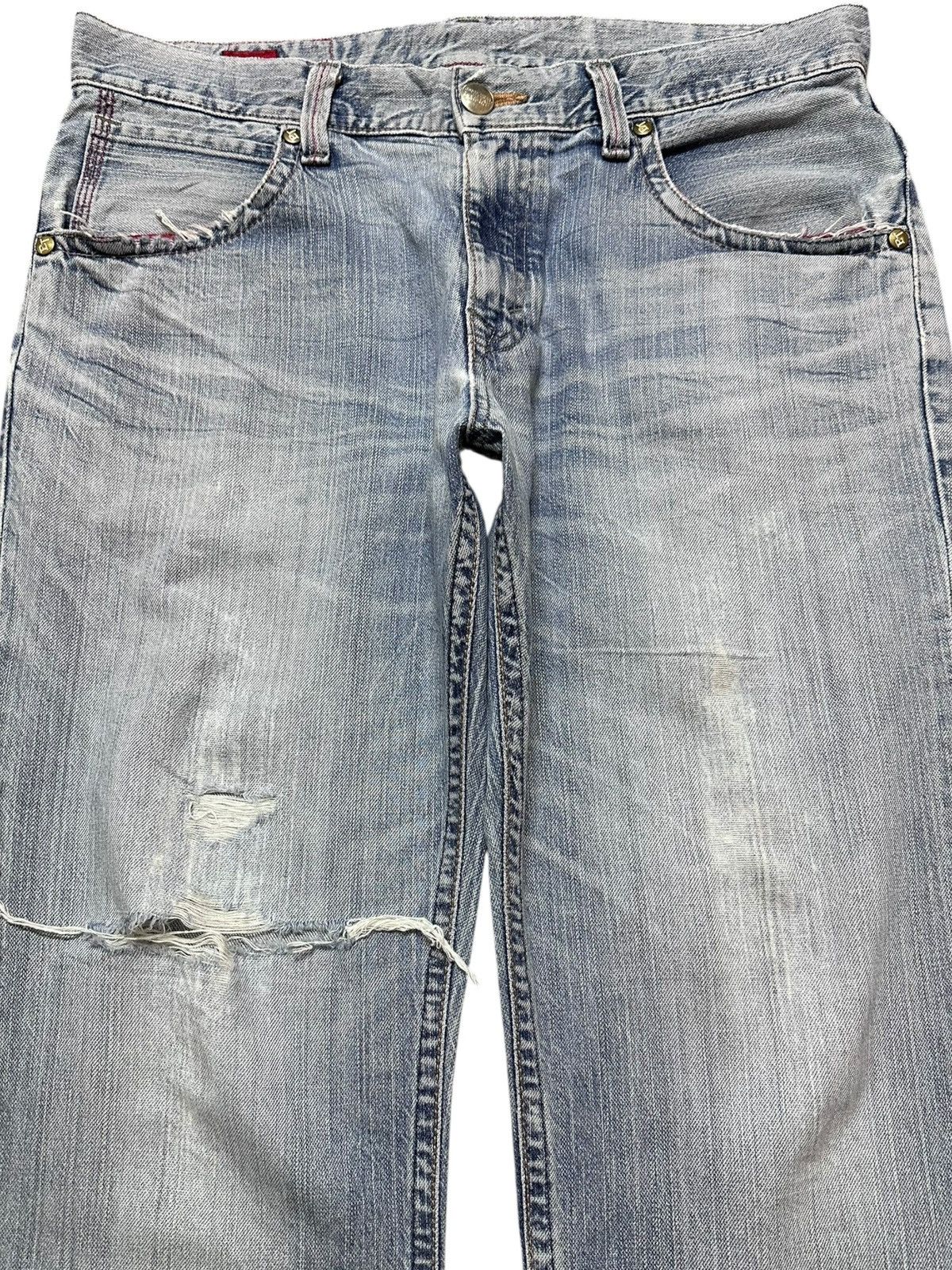 Edwin Vintage Edwin Bluetrip Faded Grunge Distressed Denim Size US 36 / EU 52 - 2 Thumbnail