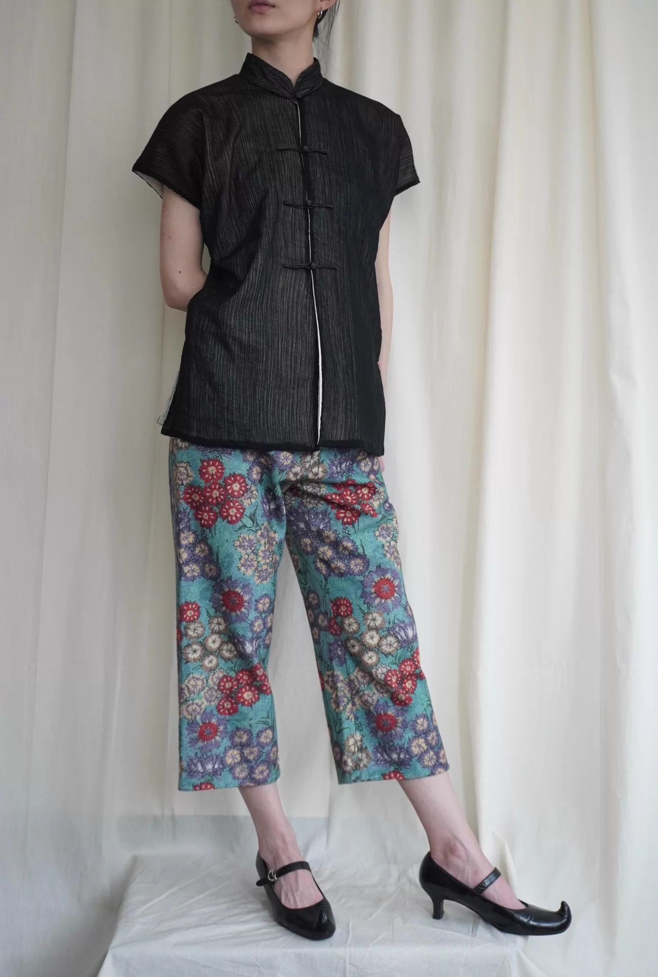 Yohji Yamamoto Yohji Yamamoto 04aw Ethnic Flower Print Wide 7/8 Pants Size 26" / US 2 / IT 38 - 8 Thumbnail