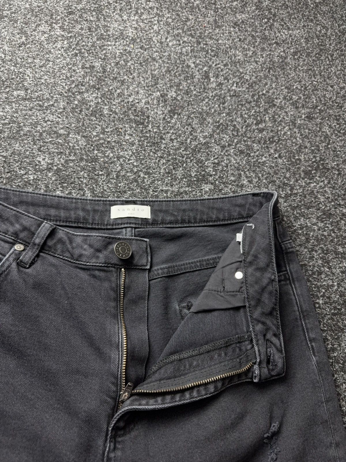 Sandro Sandro Paris Distressed Black Denim Jeans Straight Fit Size 30" / US 8 / IT 44 - 9 Thumbnail