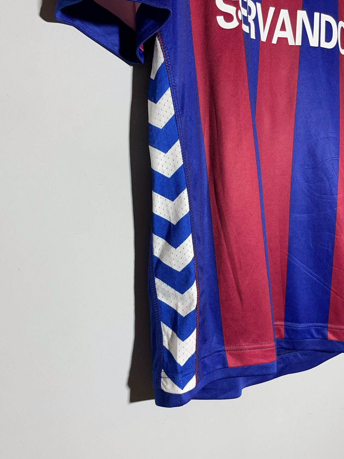 Hummel Eibar Hummel 2014/15 Home Y2k Football Shirt Soccer Jersey Size US S / EU 44-46 / 1 - 7 Thumbnail