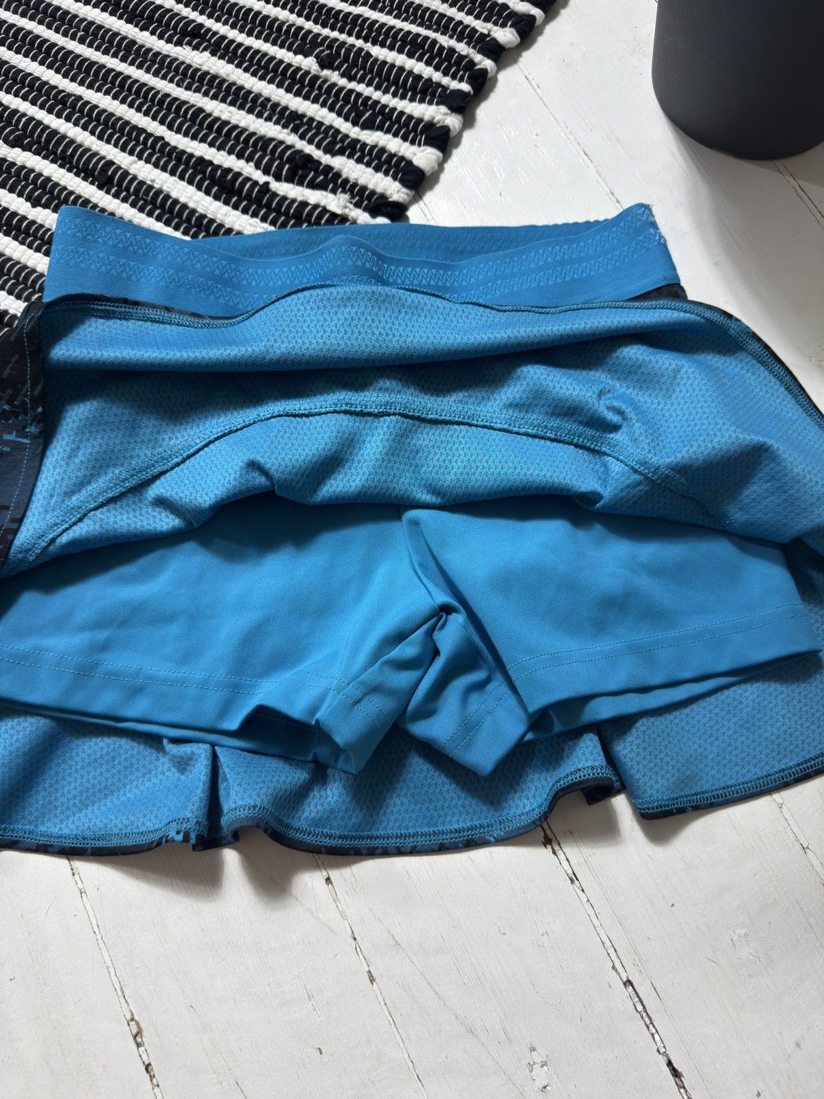 Adidas VINTAGE ADIDAS PRIMEBLUE TENNIS MINI SKIRT WITH SHORTS Size 28" / US 6 / IT 42 - 5 Thumbnail