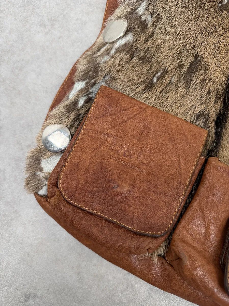 Dolce & Gabbana 2000s Dolce & Gabbana Brown Leather Goat Fur Handle Bag Size ONE SIZE - 7 Thumbnail