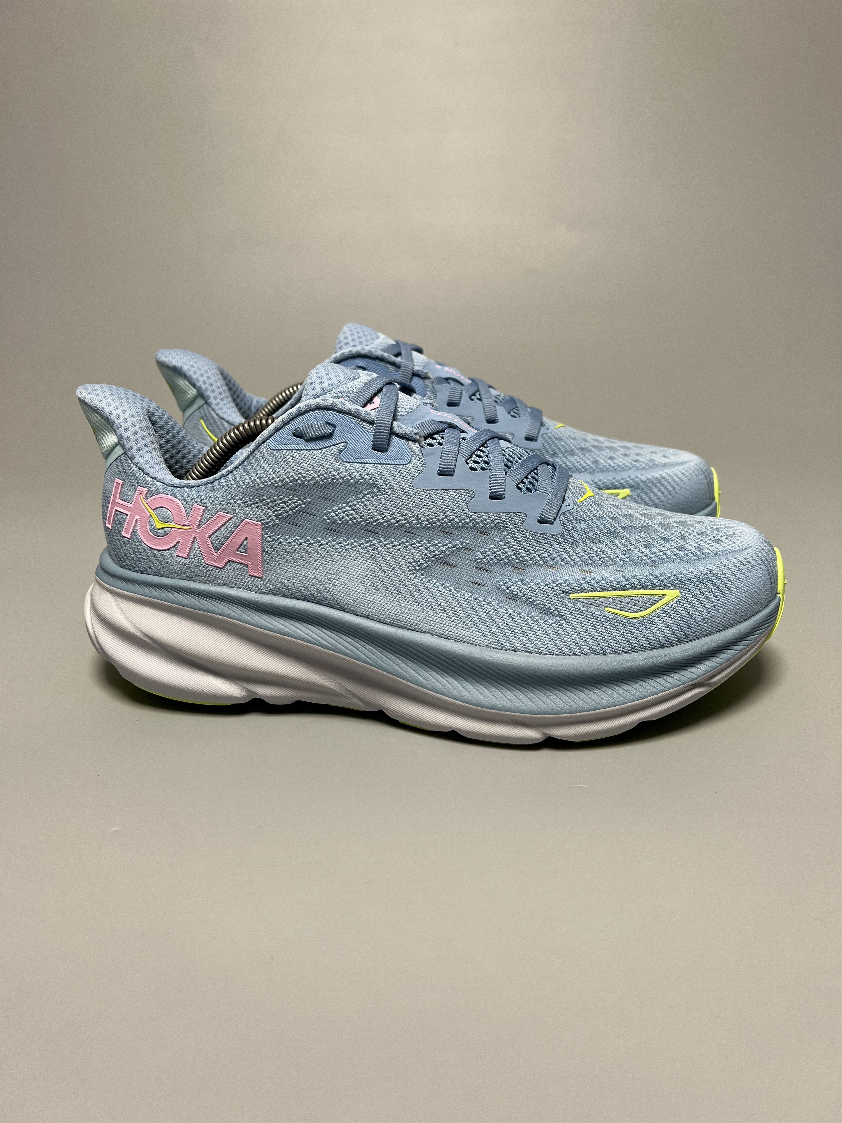 Hoka 10D Hoka One One Clifton 9 Wide Running Shoes Walking Gym Size US 10 / IT 40 - 1 Thumbnail