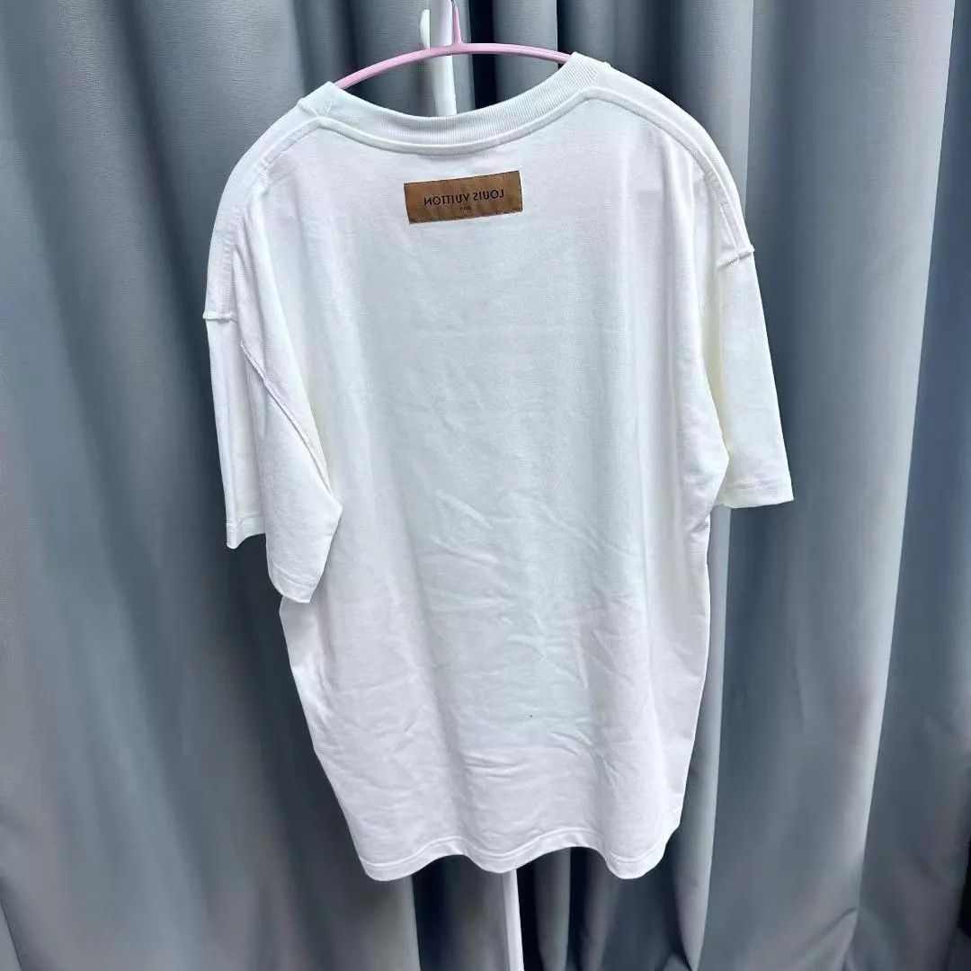 Louis Vuitton LV Rainbow Logo Print White Short Sleeve T-Shirt Size US M / EU 48-50 / 2 - 2 Thumbnail