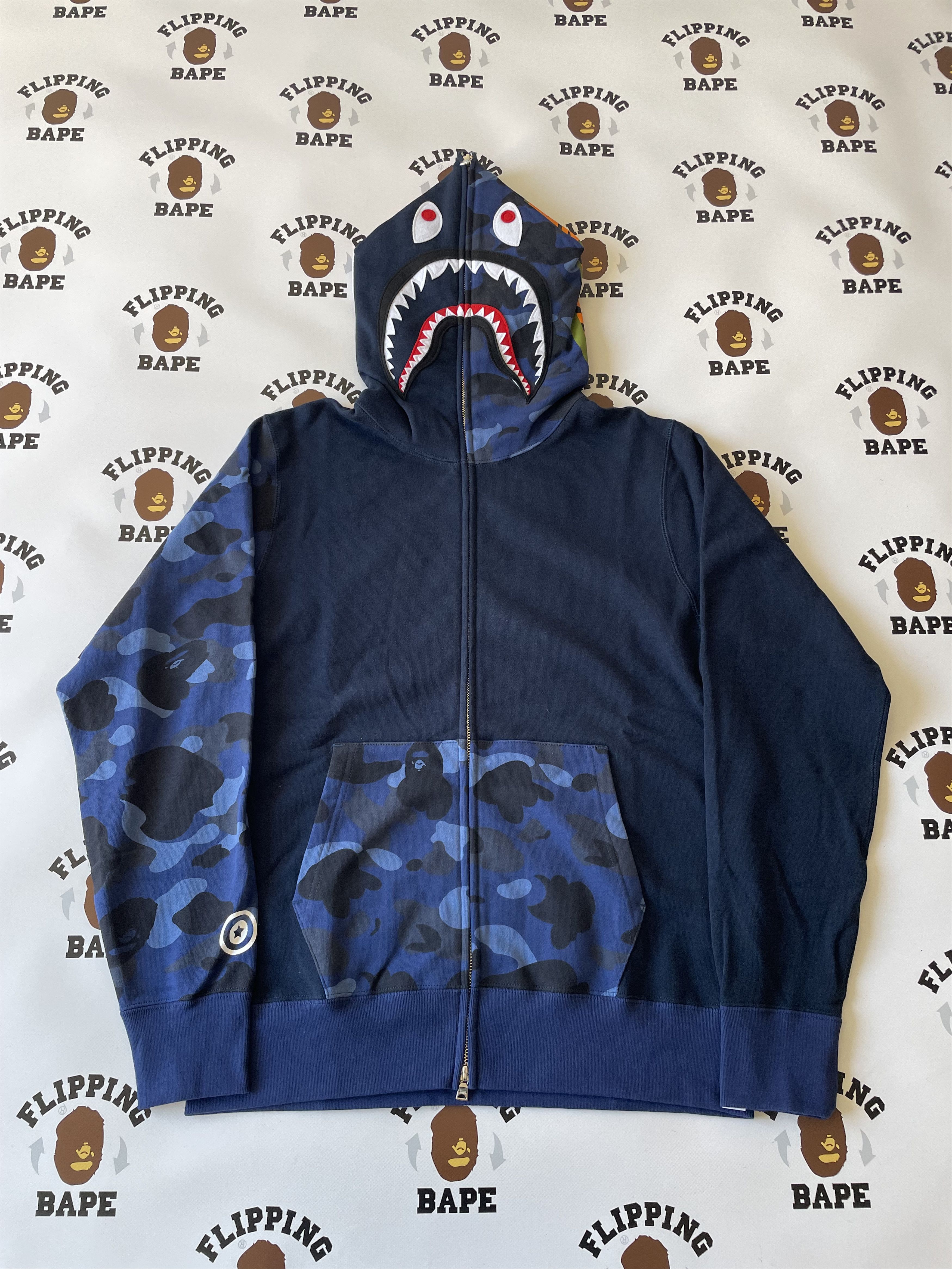 Bape COLOR CAMO SHARK FULL ZIP HOODIE SS23 Size US L / EU 52-54 / 3 - 1 Thumbnail