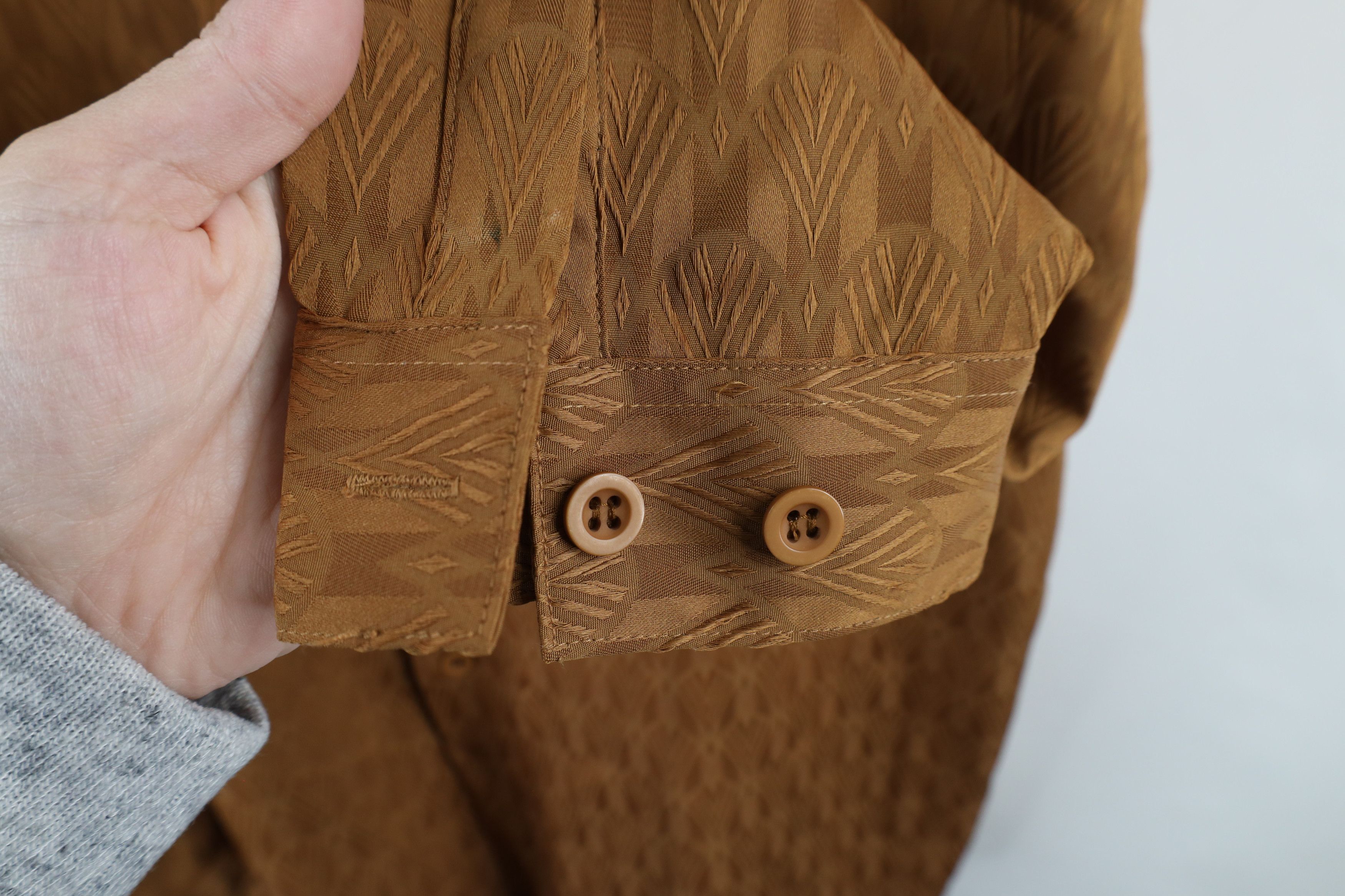 Vintage Vintage 90s Streetwear Baggy Fit Collared Button Shirt Size US XL / EU 56 / 4 - 5 Thumbnail