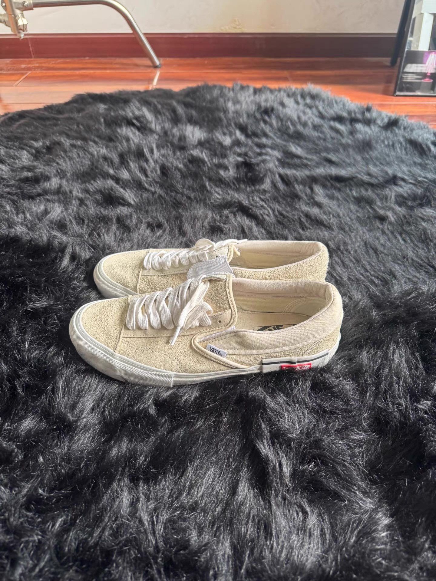 Vans Vans Vault Slip-On Cap LX Q17 Size US 9 / EU 42 - 3 Thumbnail
