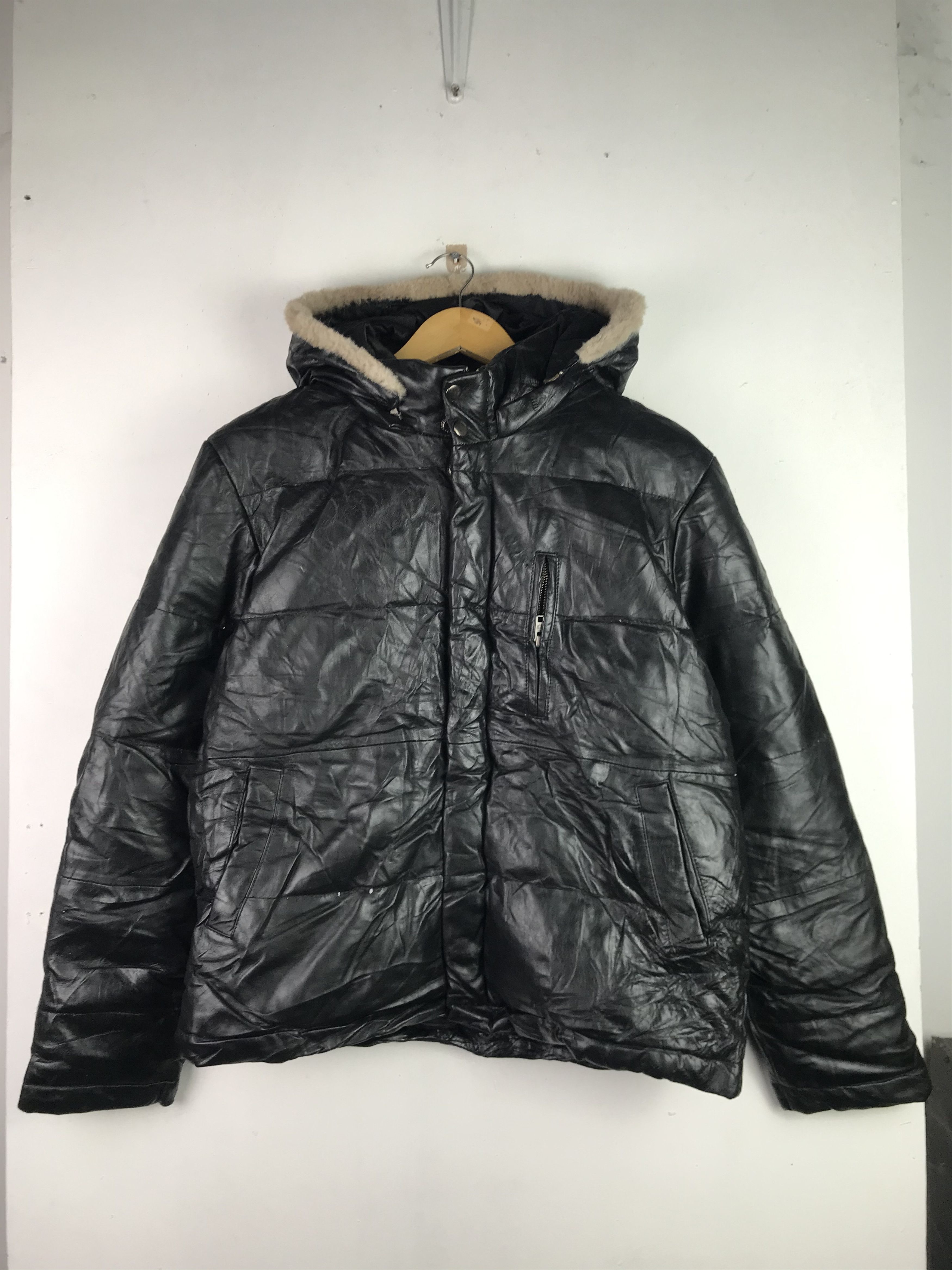 Vintage Vintage Hooded Mohair Puffer leather Jacket Size US M / EU 48-50 / 2 - 1 Thumbnail