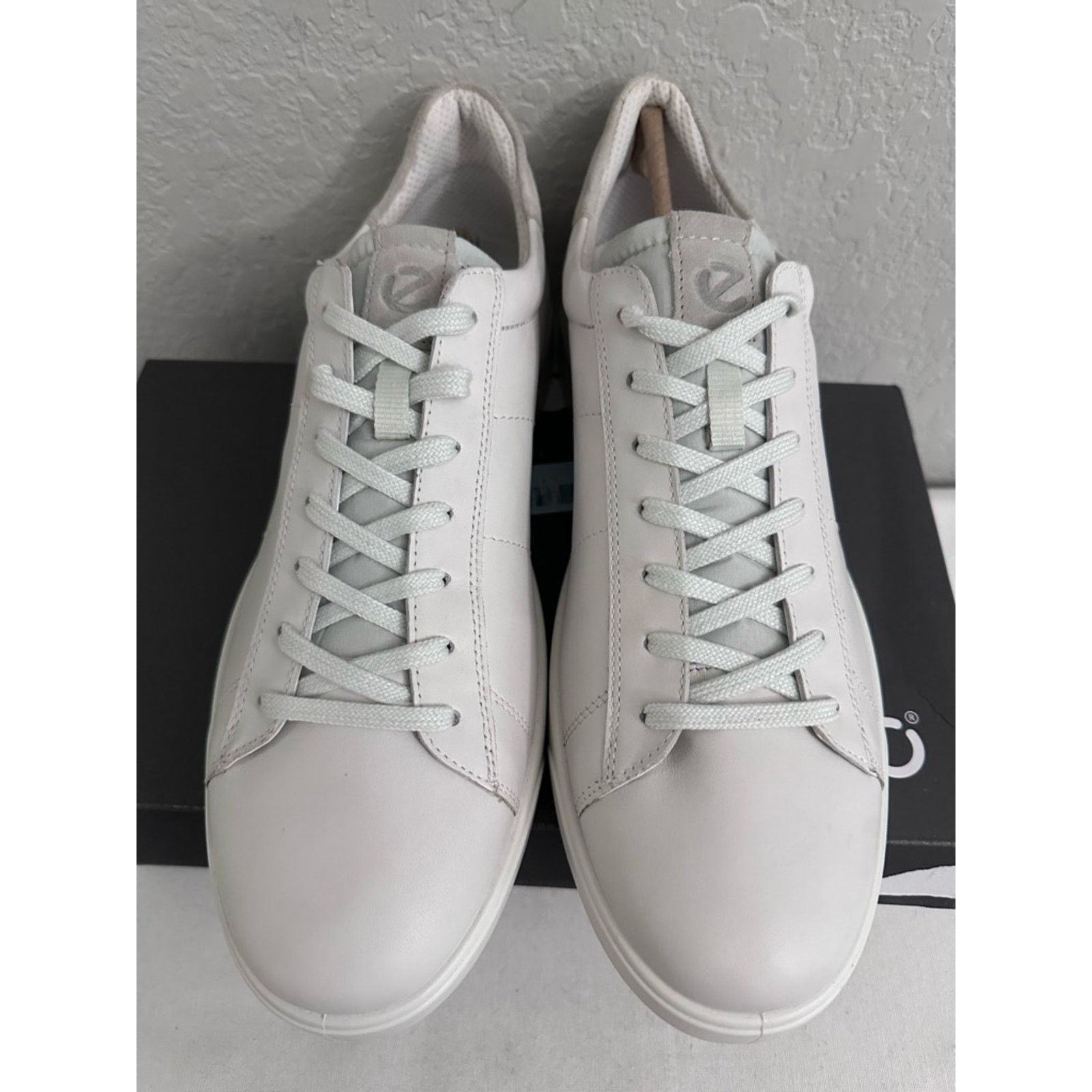 Ecco ECCO Men Street Lite Retro Sneaker Mens 46 EU 12 US White Size US 12 / EU 45 - 2 Thumbnail