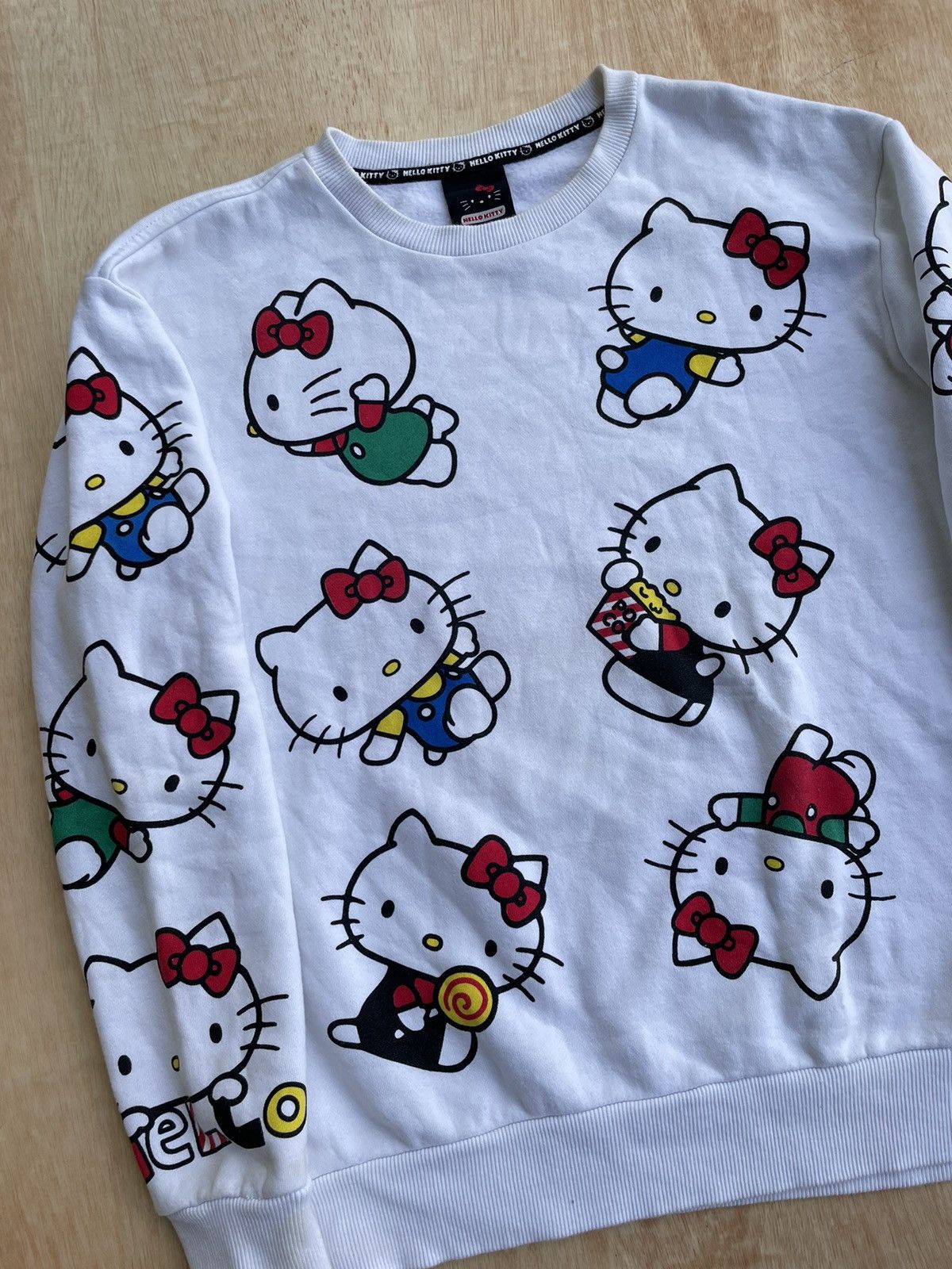 Cartoon Network × Japanese Brand Vintage Y2k Hello Kitty Full Print Crewneck Size S / US 4 / IT 40 - 2 Thumbnail