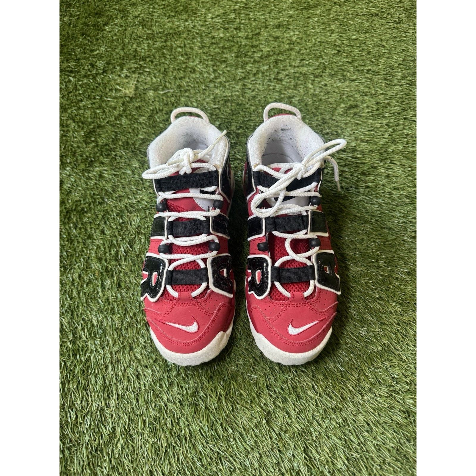 Nike Nike Air More Uptempo GS Size 7Y / 8.5 Women’s Red Black Size US 7 / IT 37 - 4 Thumbnail