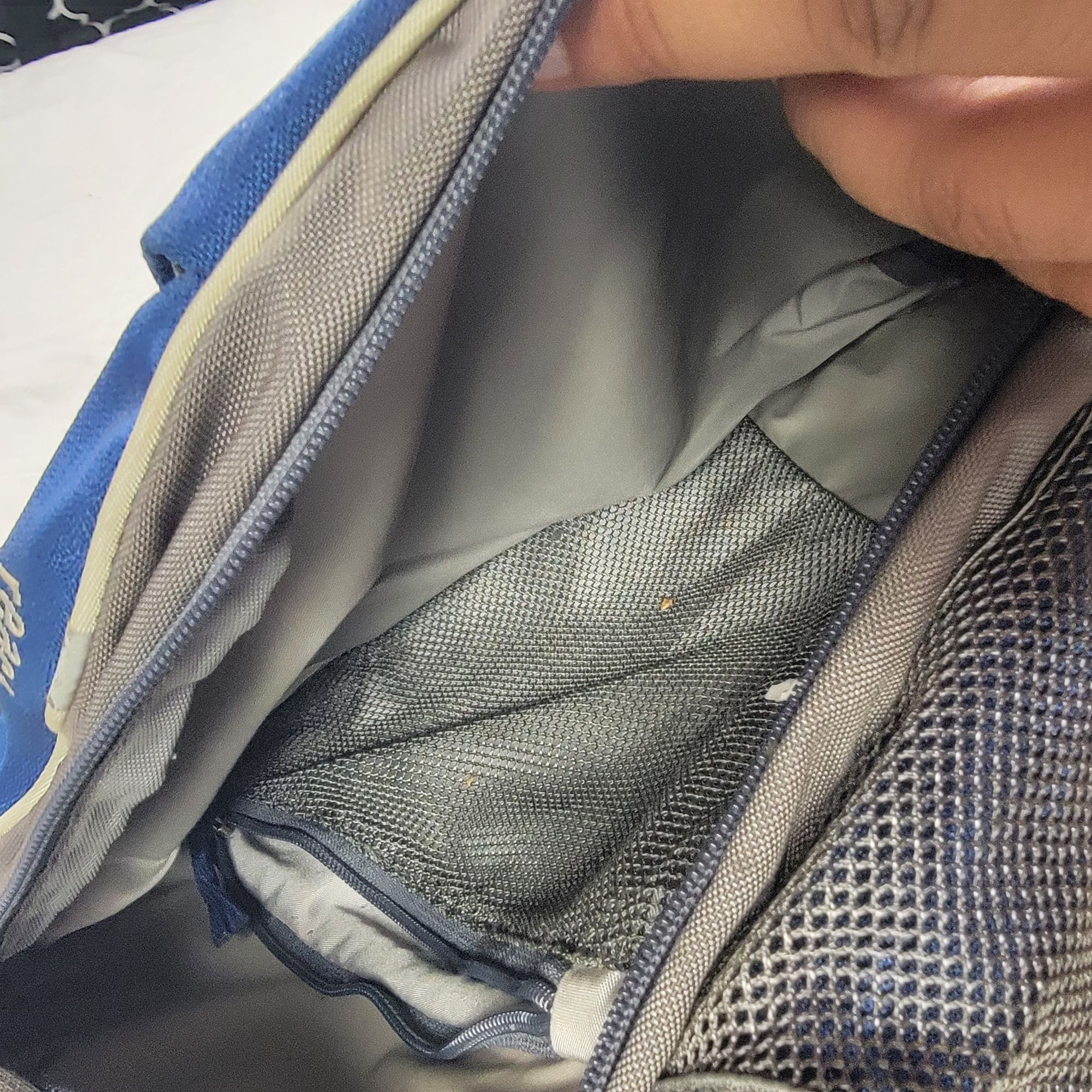 Osprey Osprey React 28L Adults Blue Gray Resource Series Daypack Ba Size ONE SIZE - 10 Thumbnail