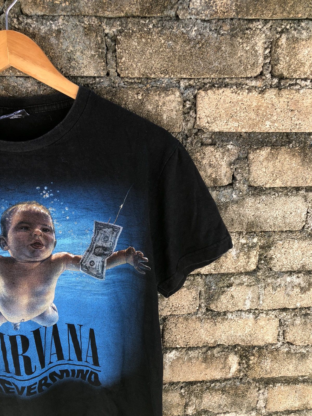 Band Tees × Nirvana × Vintage Vintage Bootleg Nirvana Nevermind Tshirt Size US S / EU 44-46 / 1 - 5 Thumbnail